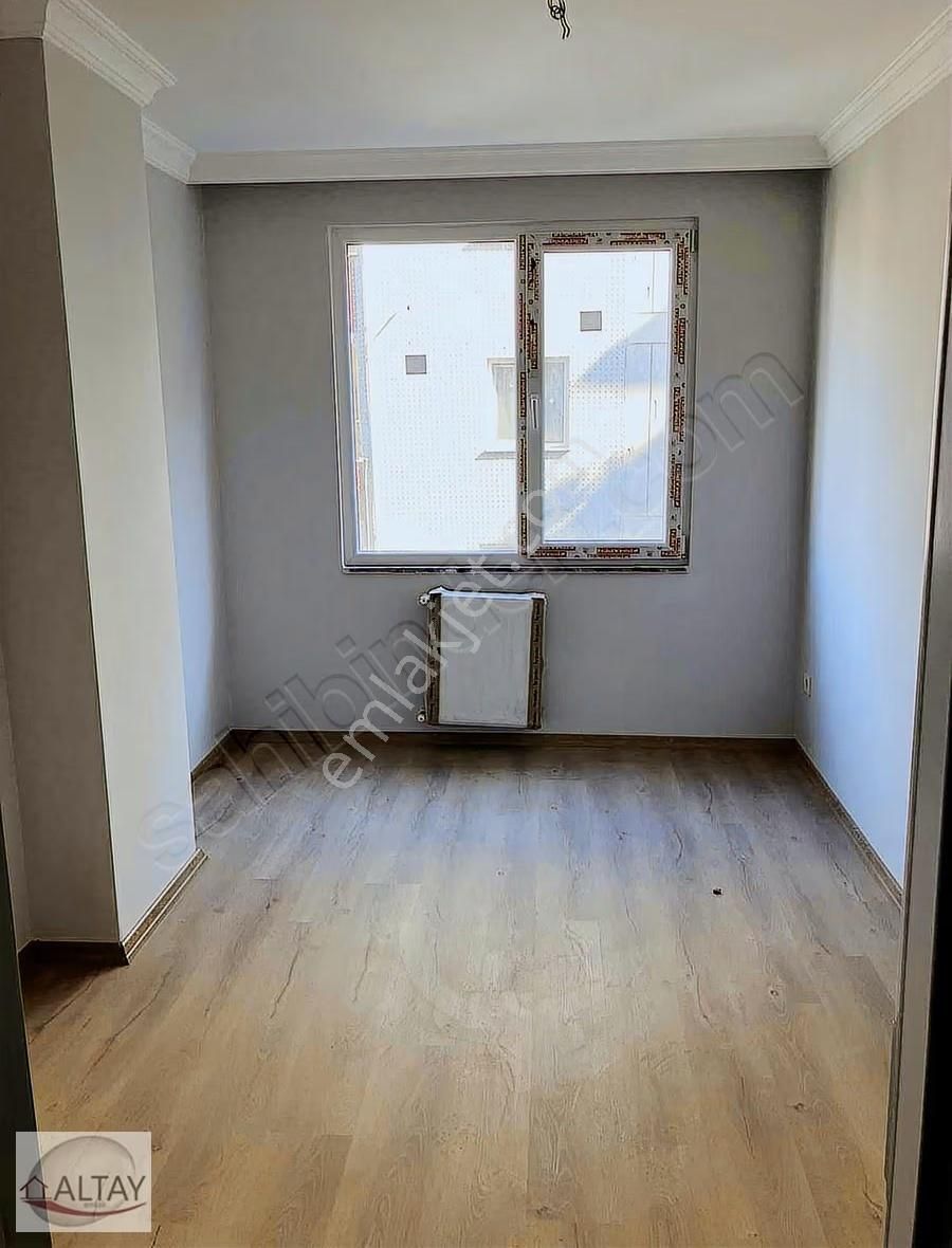 3+1 Geniş Kullanımlı Site İçerisinde Lüks Daire - Görsel 3