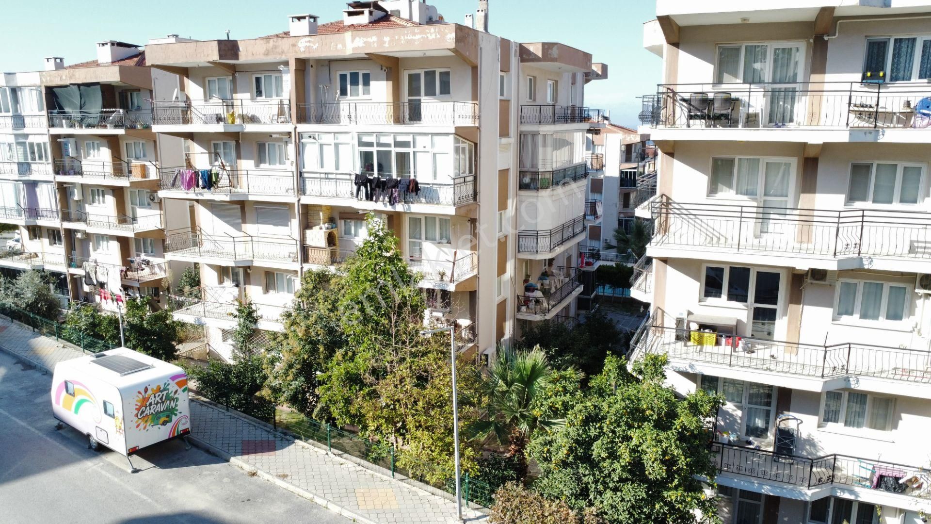 Kuşadası Ege Mah. De Geniş Arakat 3+1 Satılık Daire - Görsel 33
