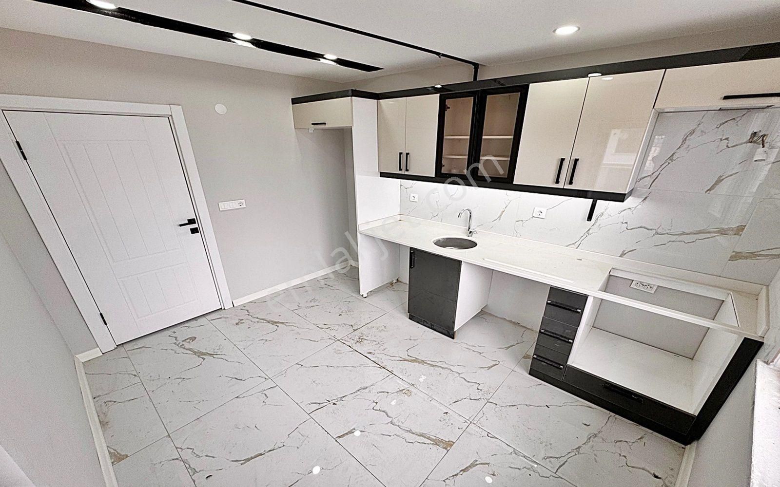 Arden Yapı'dan Yerden Isıtmalı Ön Cephe Sıfır 112 M2 3+1 Daire ! - Görsel 6