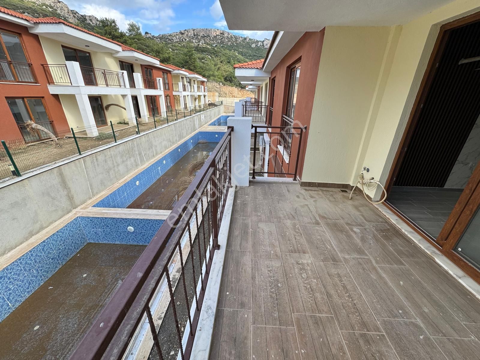 Kuşadası Eşin Vadi Sitesinde Satılık 2+1 Daire - Görsel 4