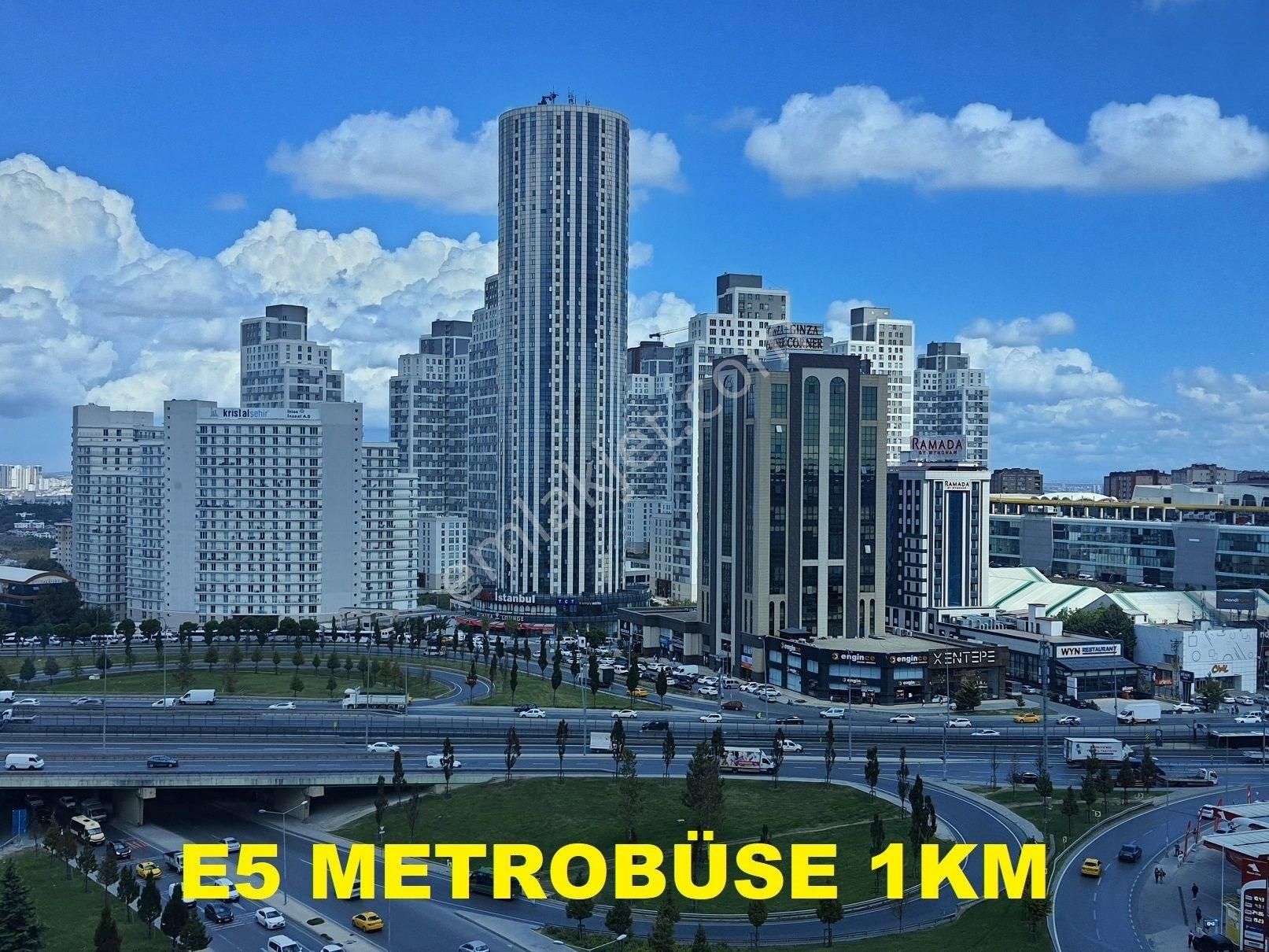 Beylikdüzü 4+1=240m2 Dublex 3 Teras Balkon 3 Wc Banyo Masrafsız - Görsel 33