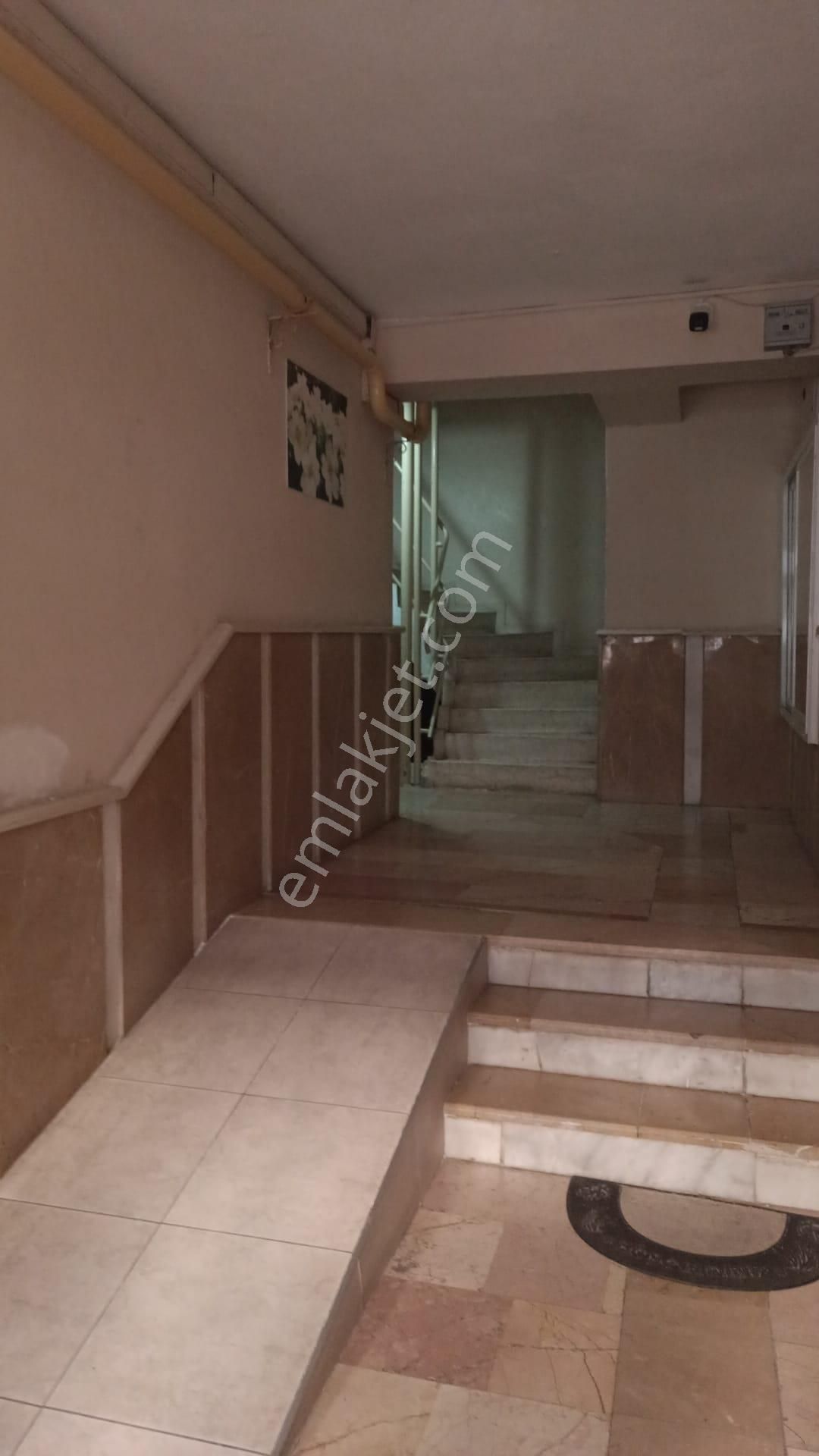 Bayraklı Osmangazi Mah. Anacadde Üstü 3+1 Satılık Daire - Görsel 18