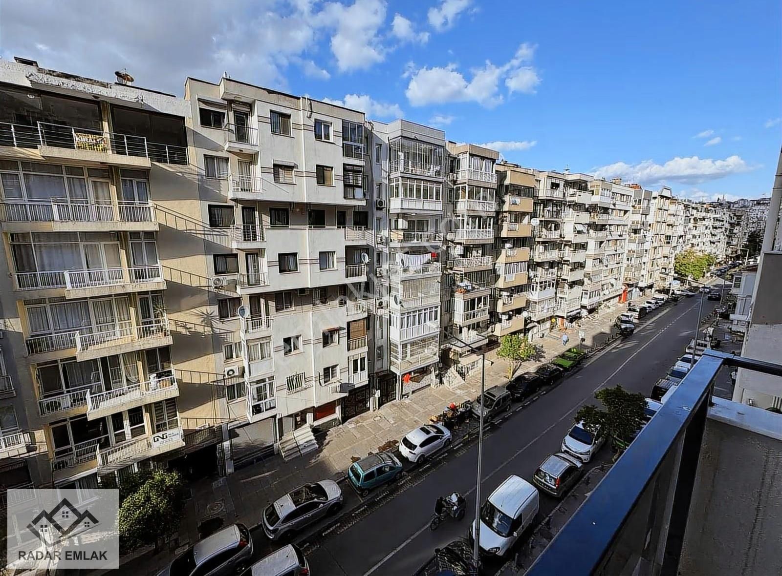 Mithatpaşa Caddesinde Arakat Full Tadilatlı Lüks Daire - Görsel 7