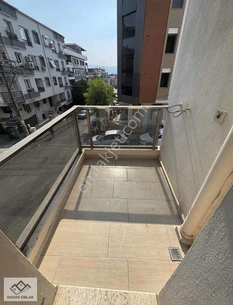 Buca Adatepede 2+1 Arakat 7 Yaşında Kiracısız Satılık Daire - Görsel 12