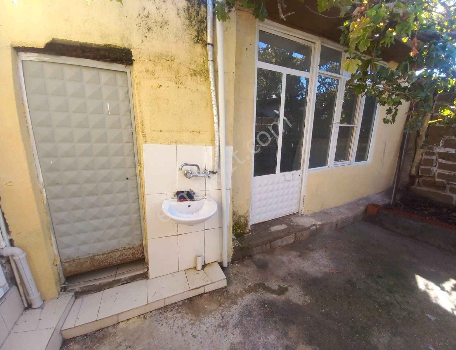 🏘🏡aktiften Kızıklı'da Tek Katlı Geniş Avlulu 2+1 Satılık Müstakil Ev 🟥🟥 - Görsel 6