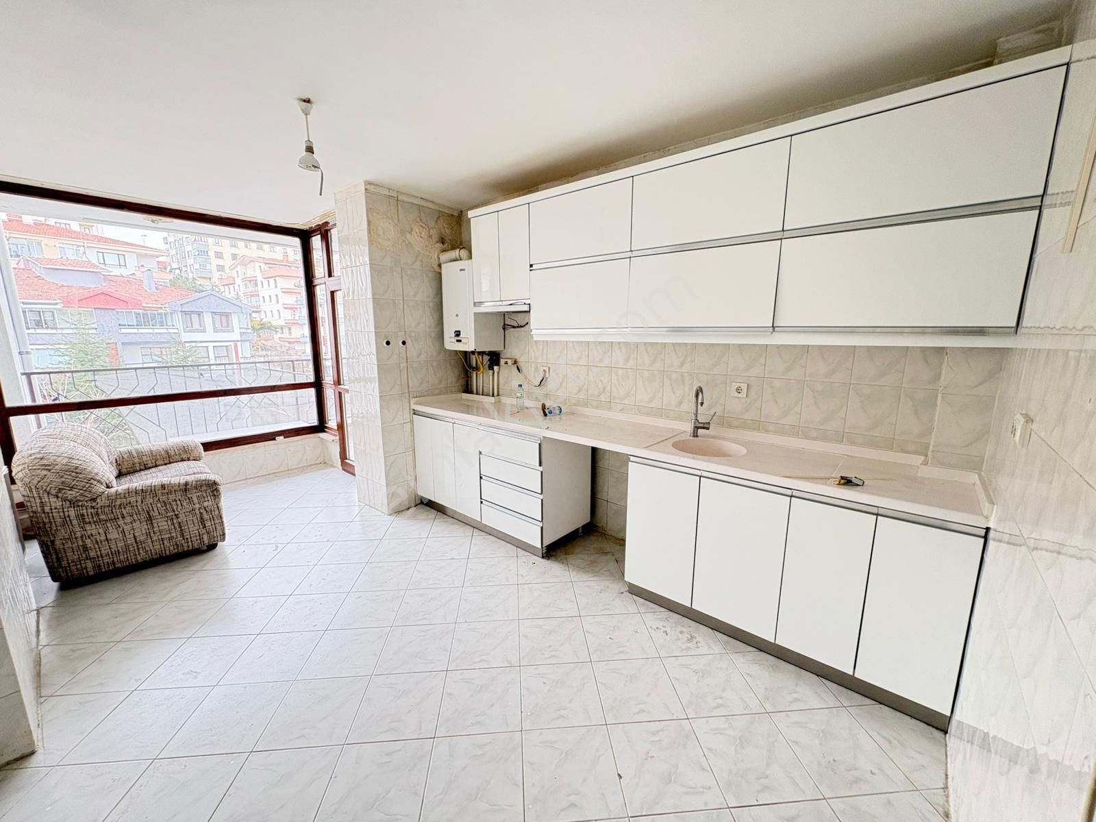Göral Emlaktan 3+1 Huzur Mah. 1112 Cadde De Sitede Manzaralı - Görsel 25