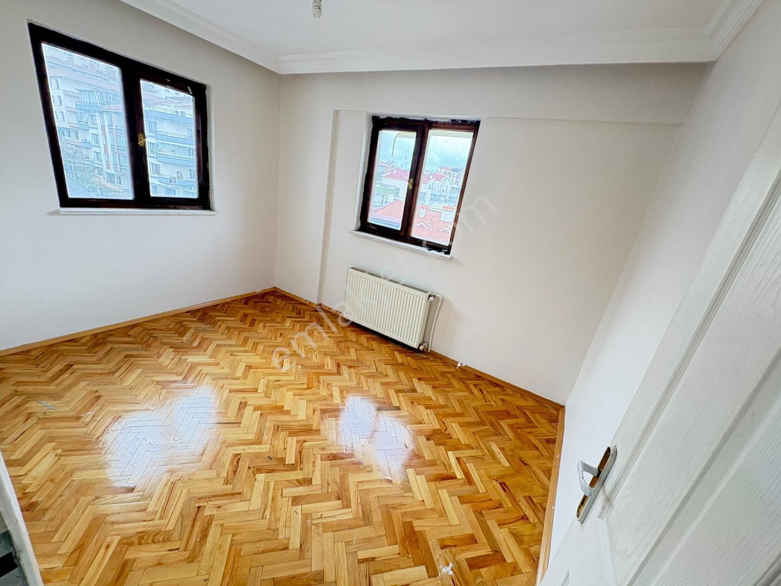 Göral Emlaktan 3+1 Huzur Mah. 1112 Cadde De Sitede Manzaralı - Görsel 29