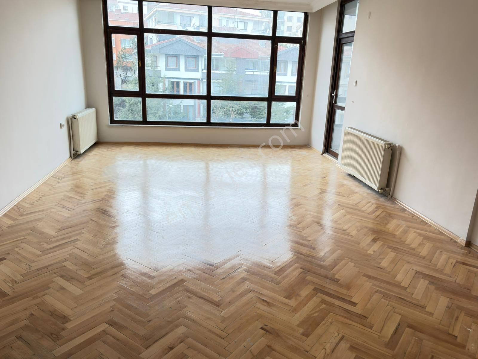 Göral Emlaktan 3+1 Huzur Mah. 1112 Cadde De Sitede Manzaralı - Görsel 4