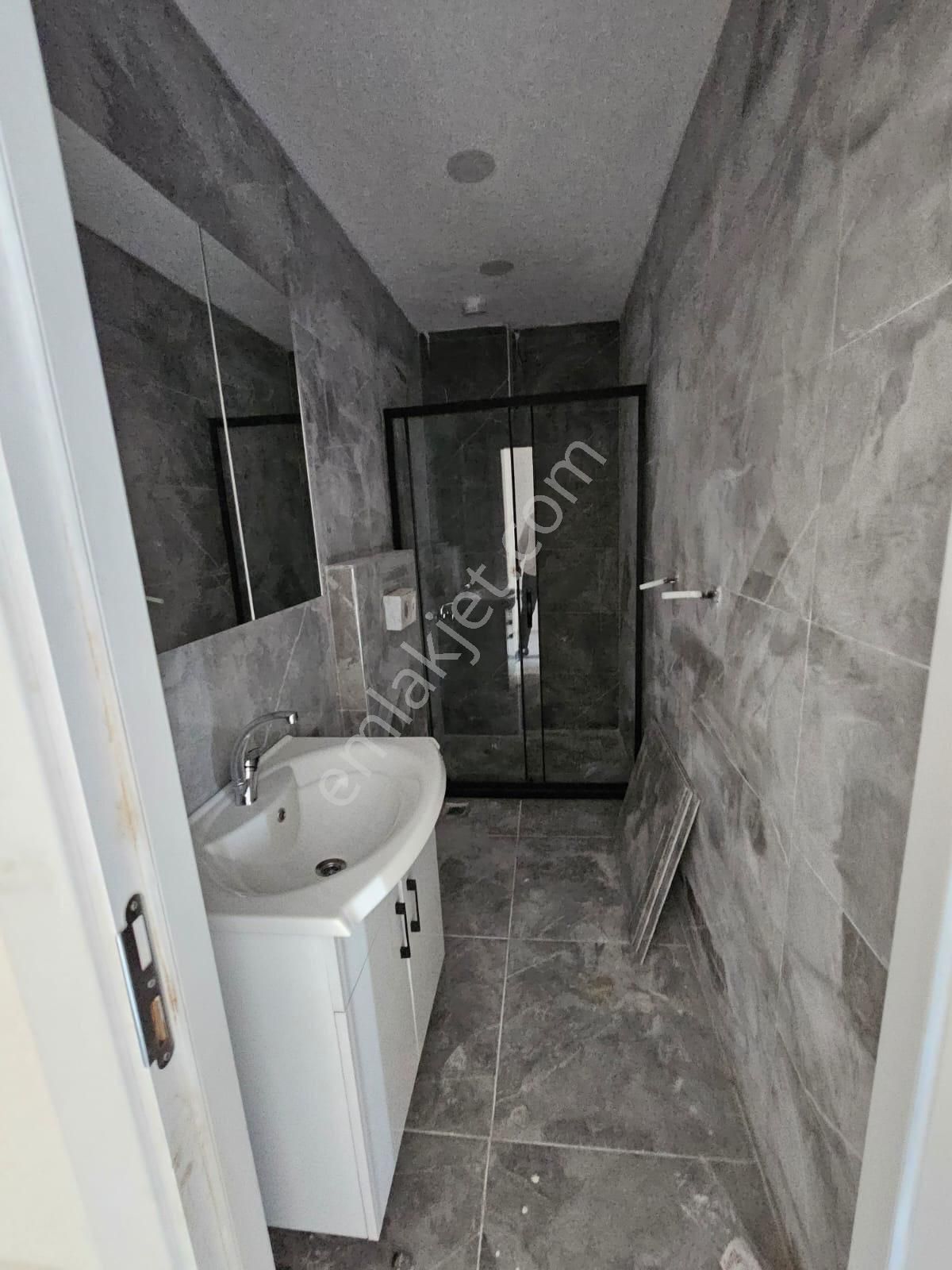 Özgür İnşaat’tan 75.yıl Mah Sıfır 2+1 80m2 Yüksek Bahçe Katı Lüx Daire - Görsel 27