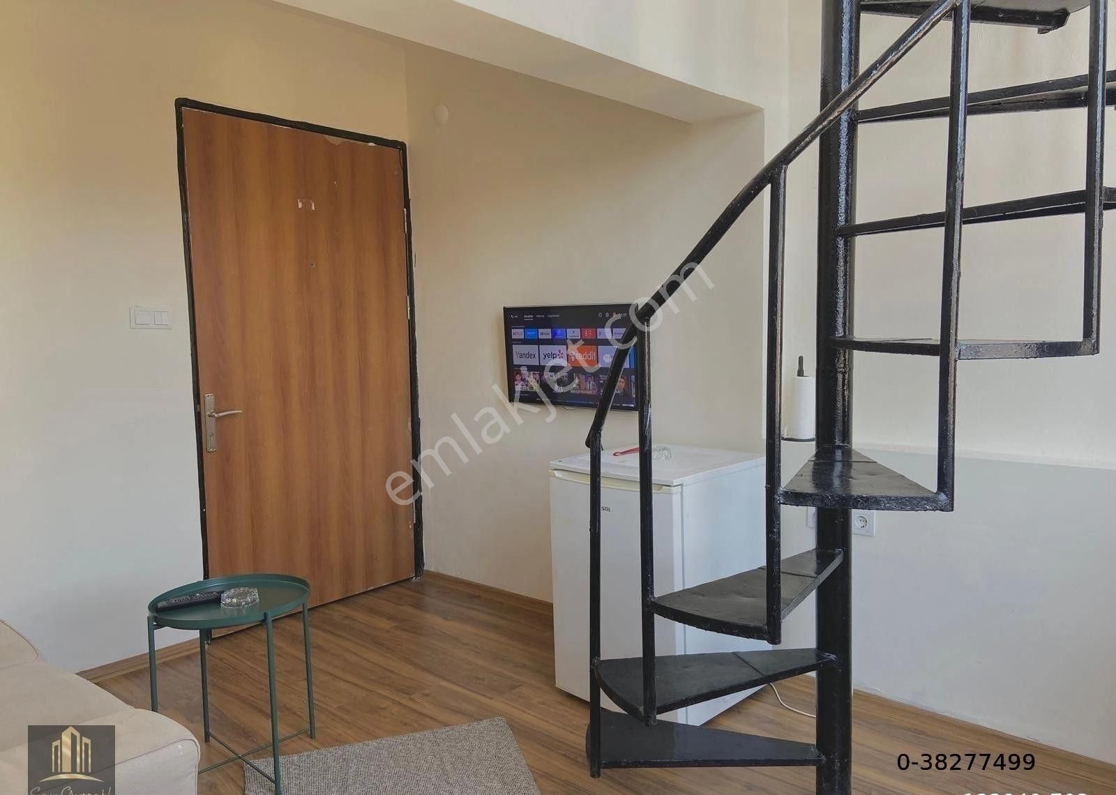 Alsancak'da 3+1 Eşyalı Satılk Dubleks Daire - Görsel 23