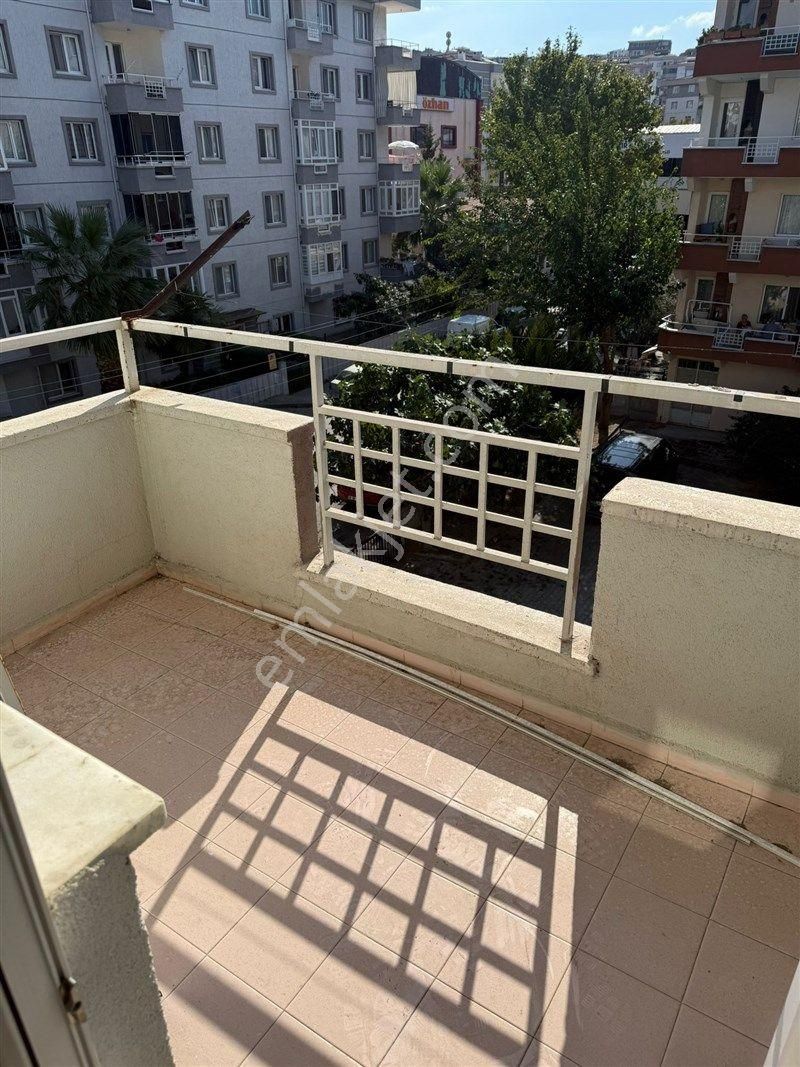 Mudanya Güzelyalı Da Acil Satılık 3.kat 3+1 Daire 3.700.000 Tl - Görsel 17