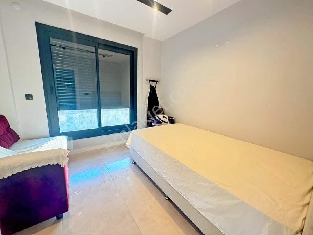 Güzelçamlıda Özel Havuzlu Akıllı Ev Sistemli Tek Müstakil 4+1 Villa - Görsel 13