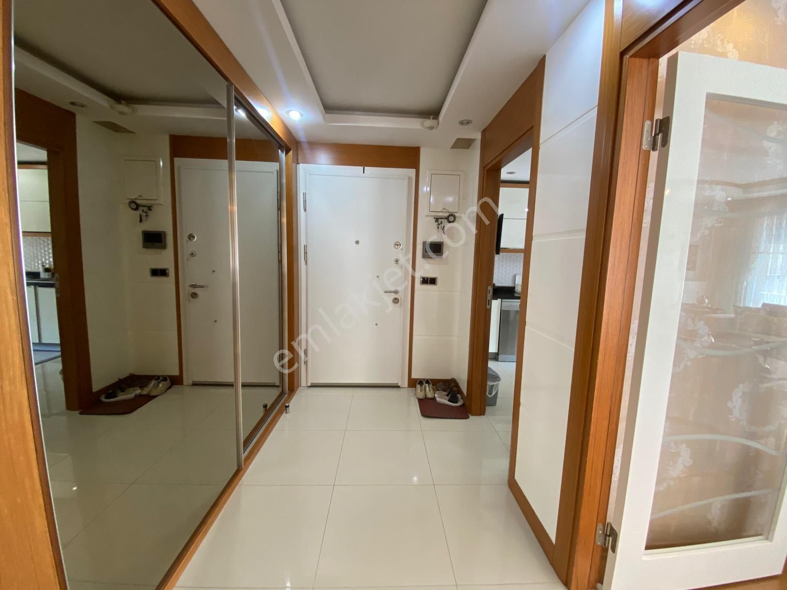 Beylikdüzü Vista Konakları Havuz Manzaralı Eşyalı Satılık Daire - Görsel 28