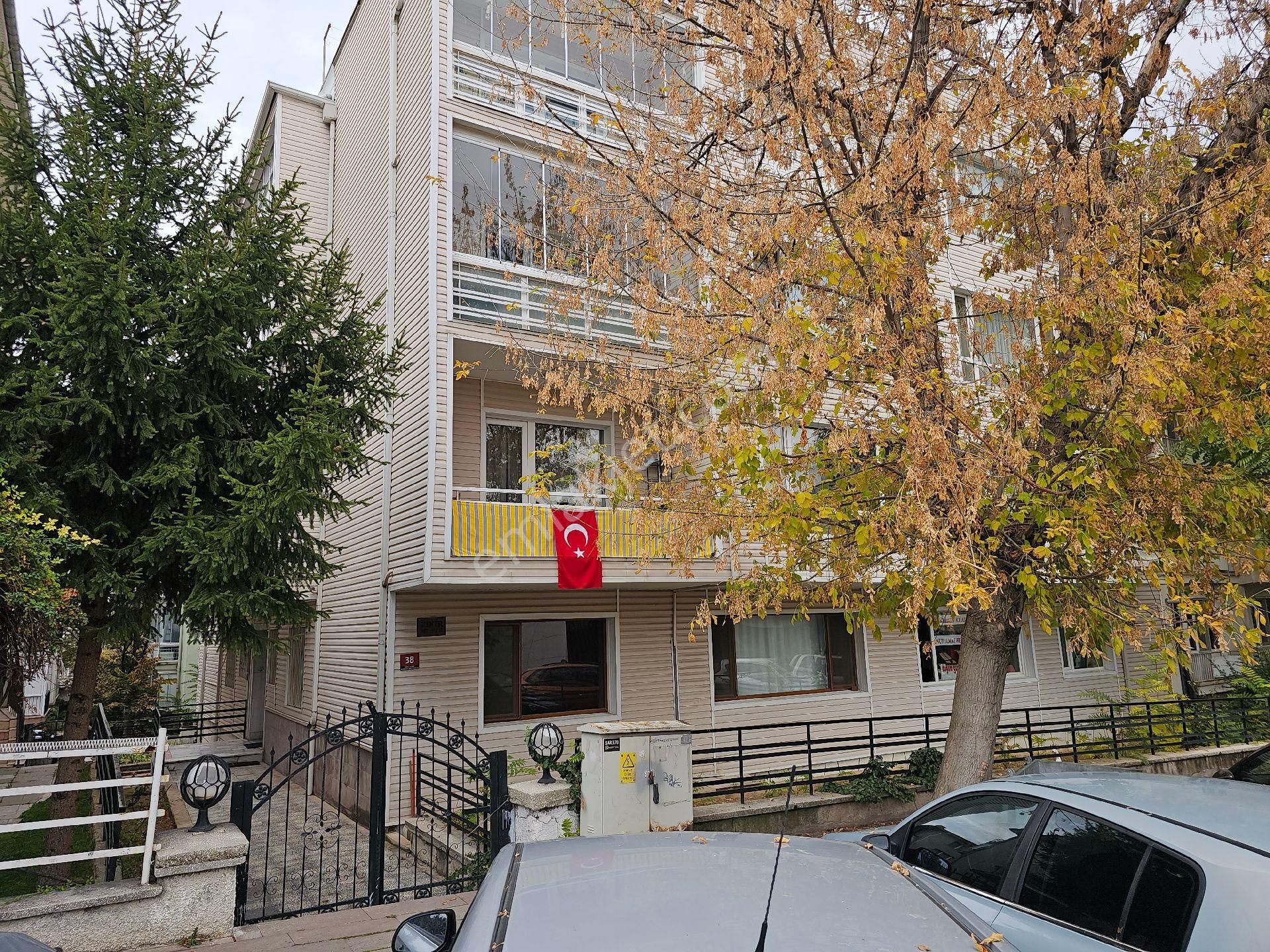 Kavaklıdere Paris Caddesinde Yüksek Kira Getirili Bakımlı 1+1 - Görsel 2