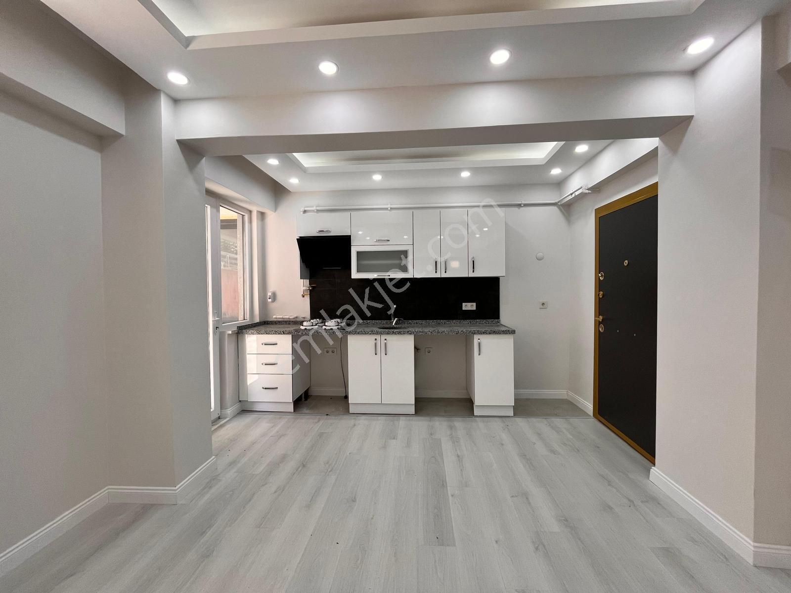 Oben'den Altıntepe'de Sıfır, Bahçe Teraslı - Otoparklı 1+1 - Görsel 7