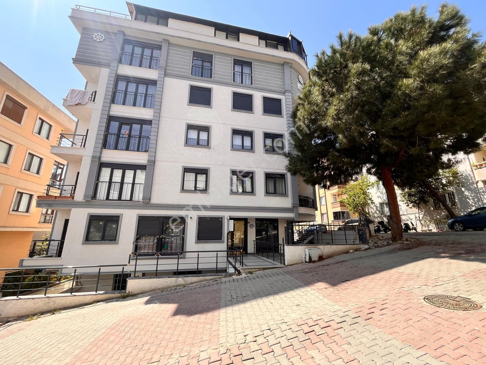 Oben'den Altıntepe'de Sıfır, Bahçe Teraslı - Otoparklı 1+1 - Görsel 2