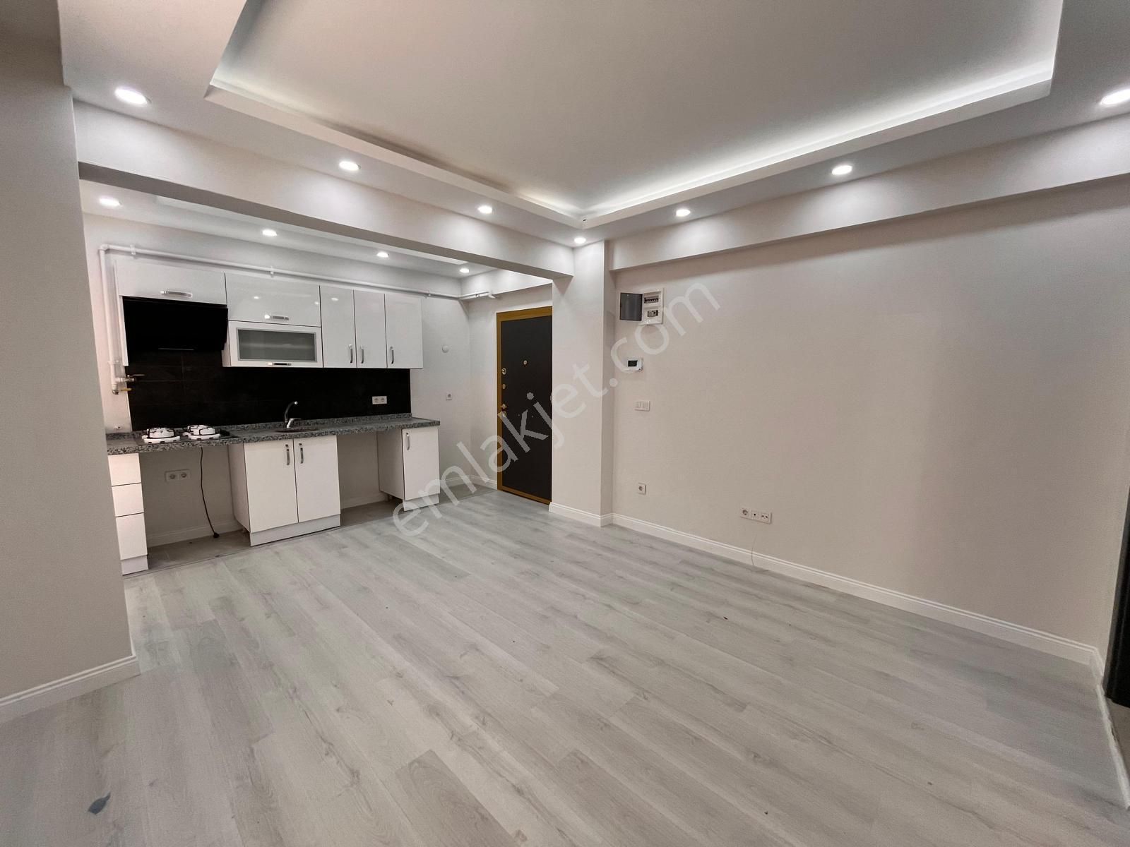 Oben'den Altıntepe'de Sıfır, Bahçe Teraslı - Otoparklı 1+1 - Görsel 4