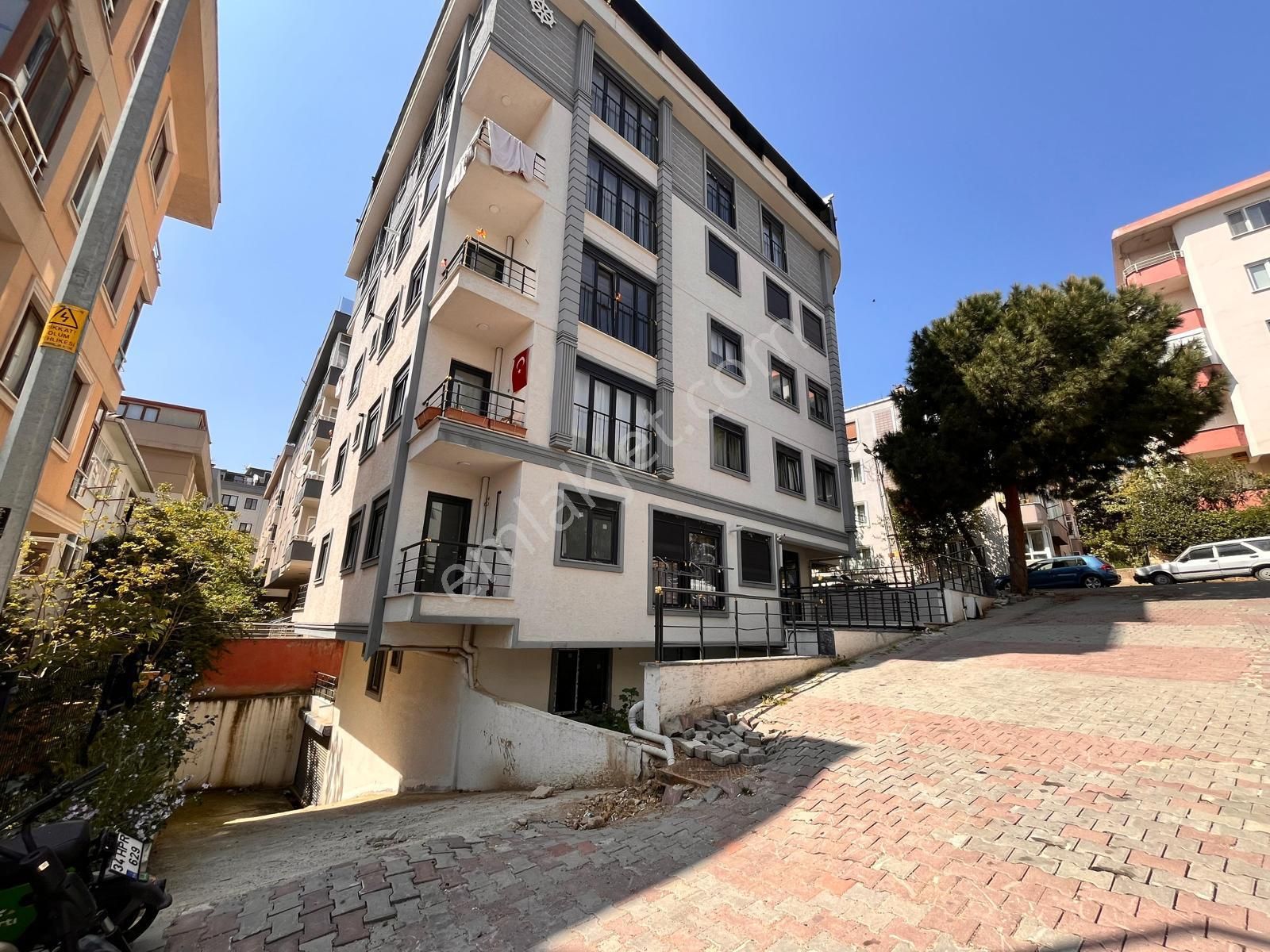 Oben'den Altıntepe'de Sıfır, Bahçe Teraslı - Otoparklı 1+1 - Görsel 31