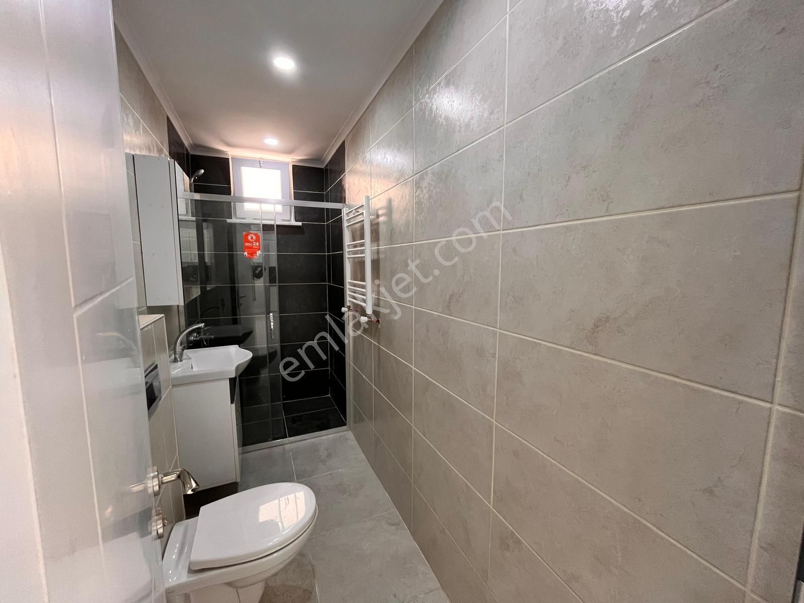 Oben'den Altıntepe'de Sıfır, Bahçe Teraslı - Otoparklı 1+1 - Görsel 16