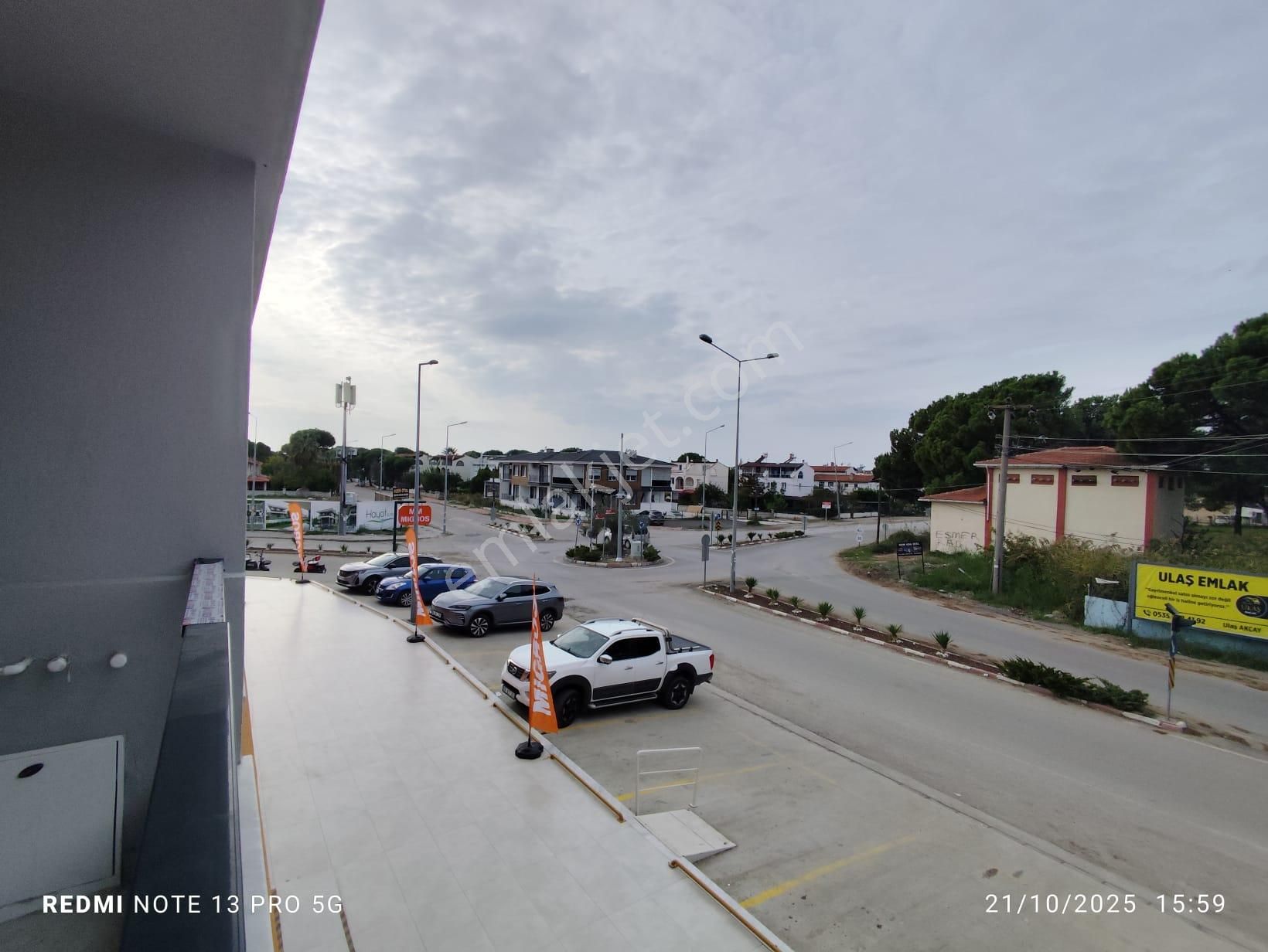 Ayvada'dan Ayvalık Altınovada 2 Katlı Binanın 2 Katı 2+1 Sıfır Lüks Daire - Görsel 18