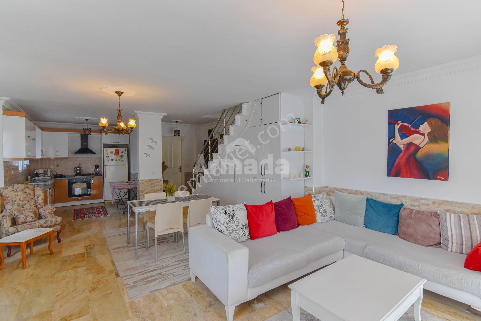 Kuşadası Değirmendere'de Havuzlu Site'de 3+1 Satılık Villa - Görsel 10