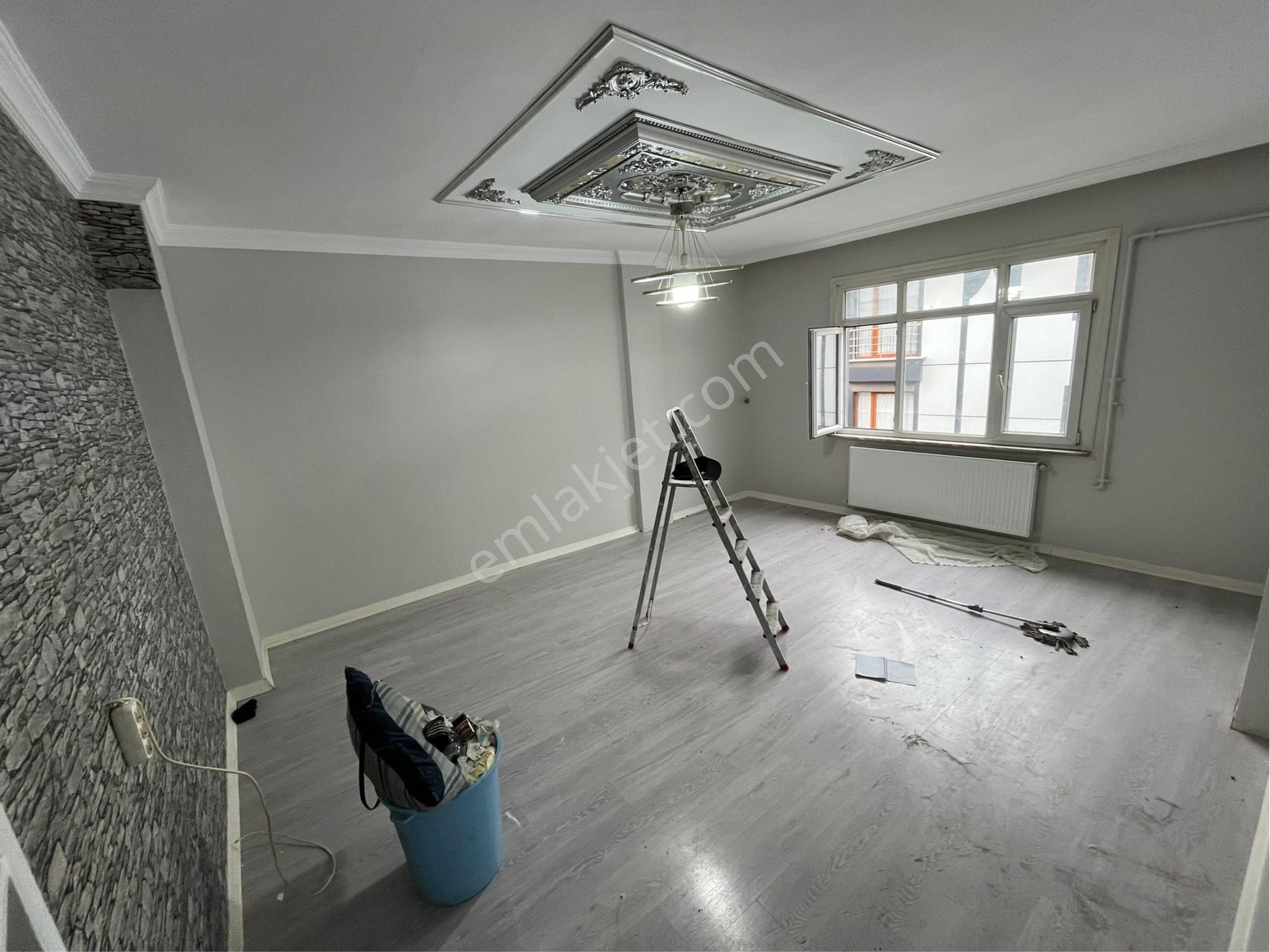 Özgür İnşaat’tan Malkoçoglu Mah 3+1 135m2 Acil Satılık Fırsat 2.kat Daire - Görsel 2