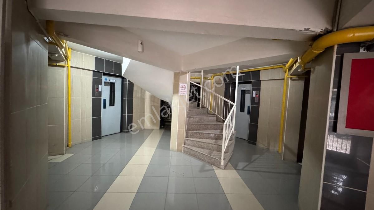 Bayraklı Osmangazide Yıldız Sit.de Otoparklı Satılık 3+1 Daire - Görsel 27