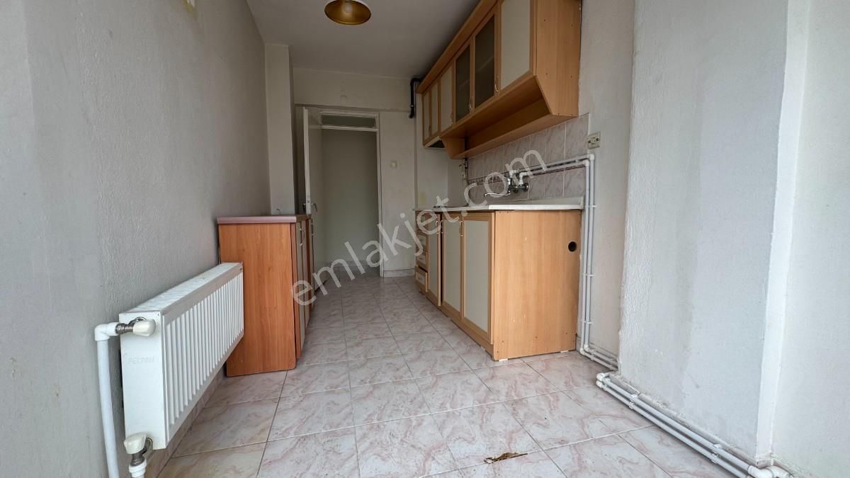 Bayraklı Osmangazide Yıldız Sit.de Otoparklı Satılık 3+1 Daire - Görsel 24