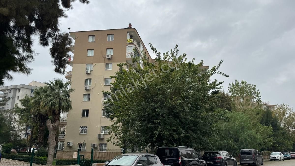 Bayraklı Osmangazide Yıldız Sit.de Otoparklı Satılık 3+1 Daire - Görsel 4