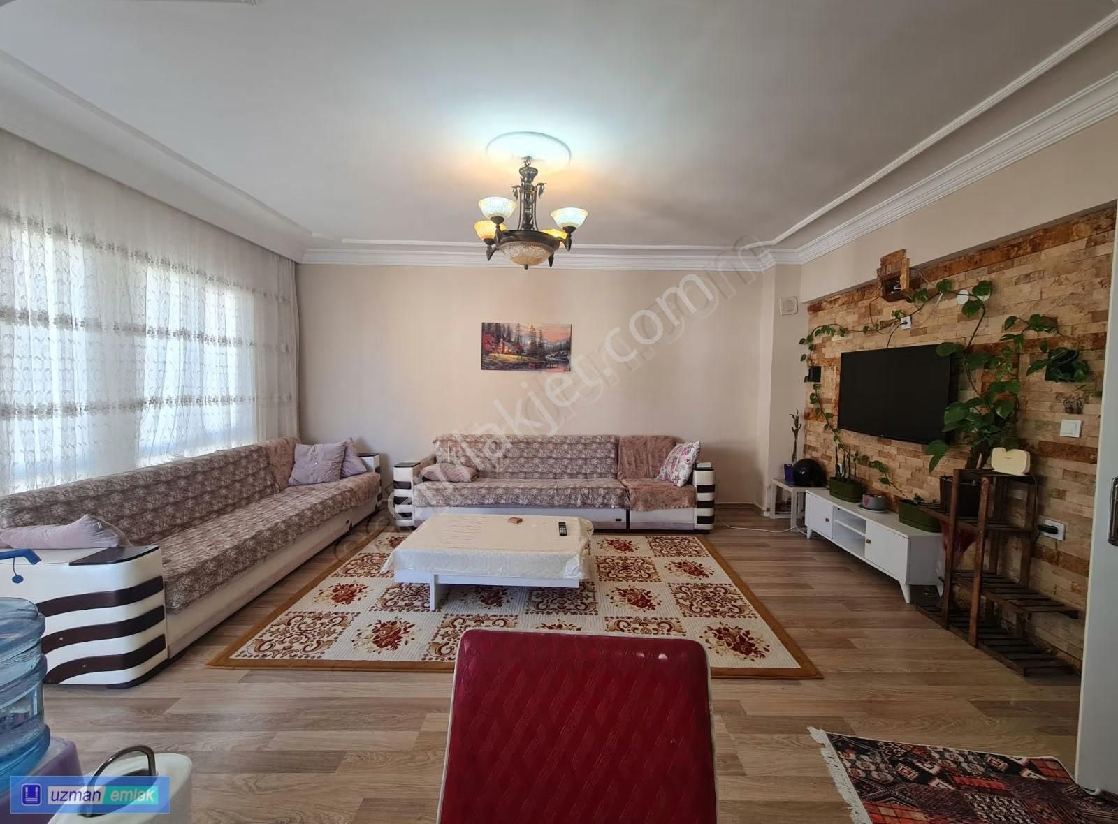Güvenlikli Site İcinde 3+1 Masrafsız Ferah Daire - Görsel 15