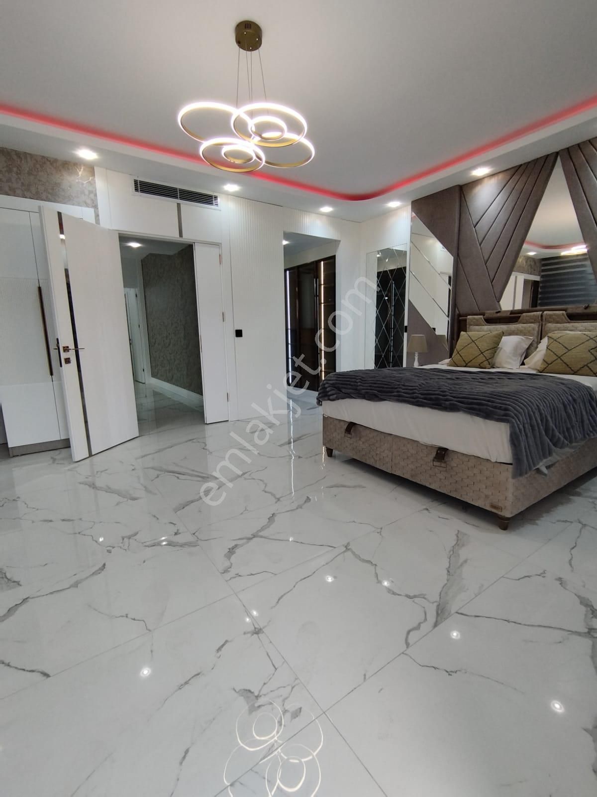 Didimde Eşyalı Sahunalı Ve Hamamlı Ultra Lüks Villa - Görsel 12