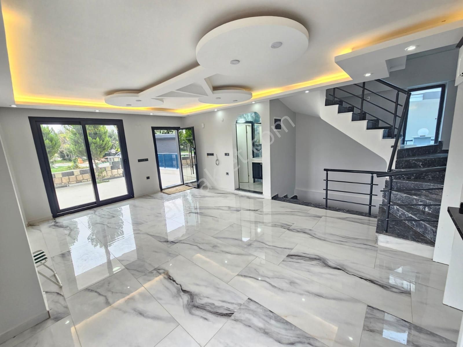 Didim Hisar Mah 4+1 Satılık Villa Köşe Başı - Görsel 2