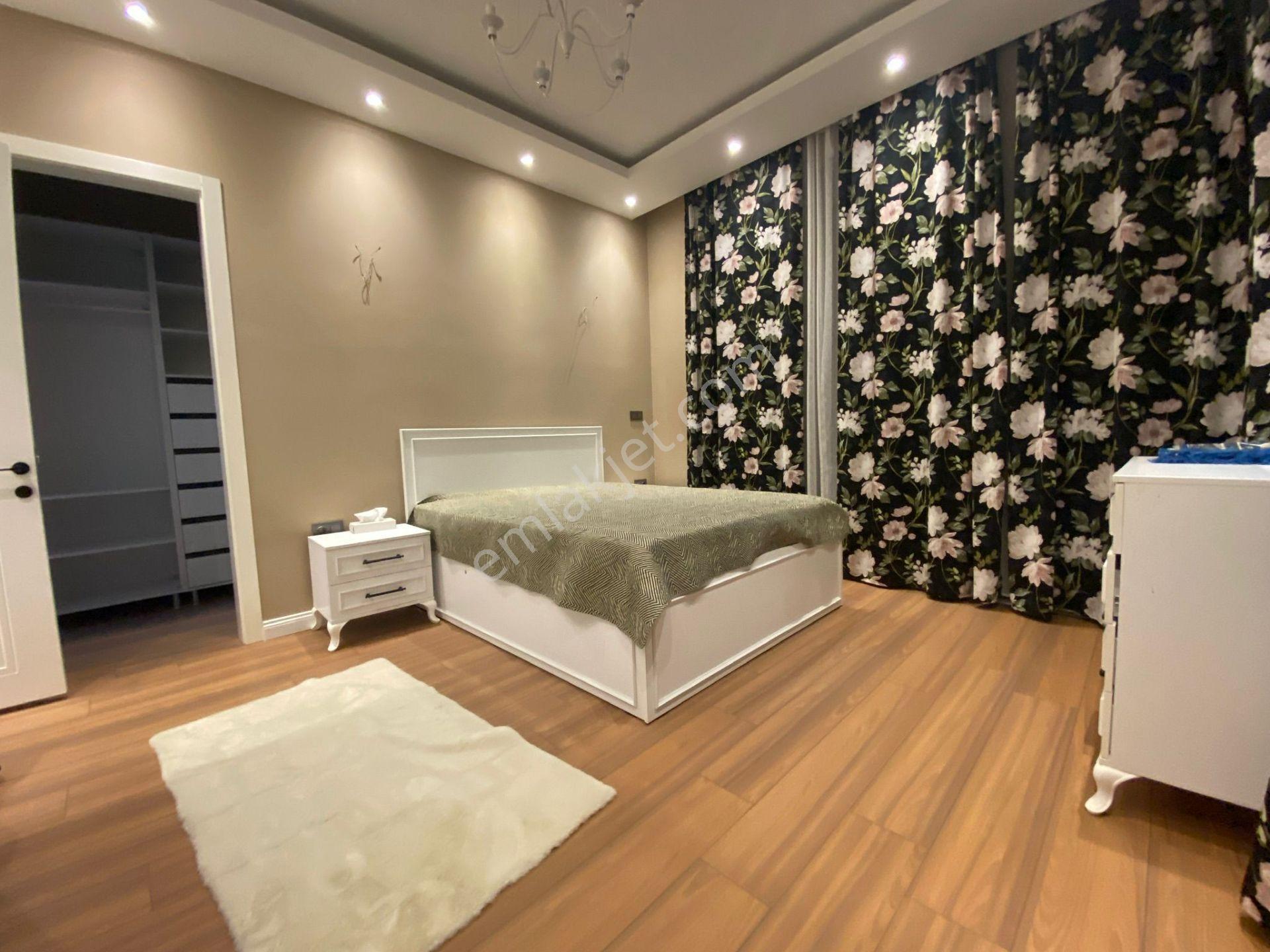 Re/max Palastan Darıcada Geniş Aileler İçin 2 Tapulu İkiz Villa - Görsel 20