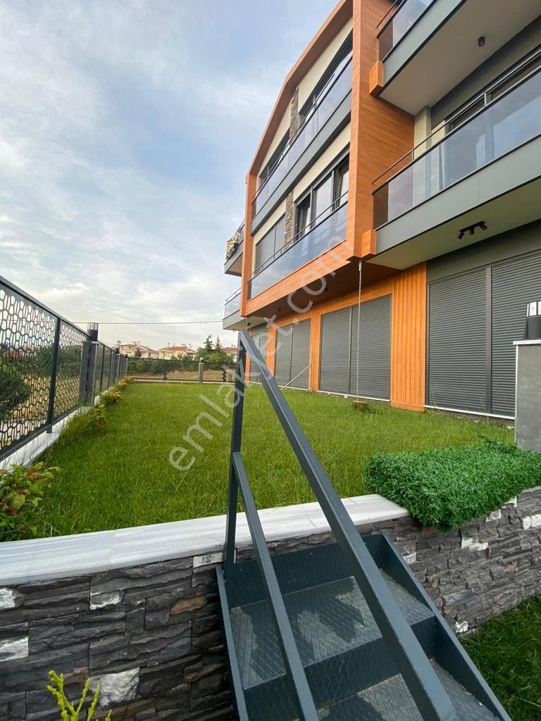 Re/max Palastan Darıcada Geniş Aileler İçin 2 Tapulu İkiz Villa - Görsel 23