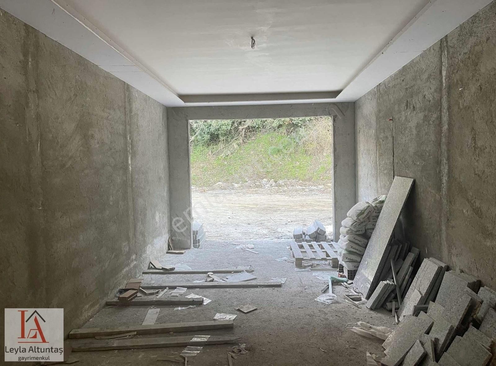 Kaşüstü Merkezde Satılık Sıfır 1+1 Dare. - Görsel 8