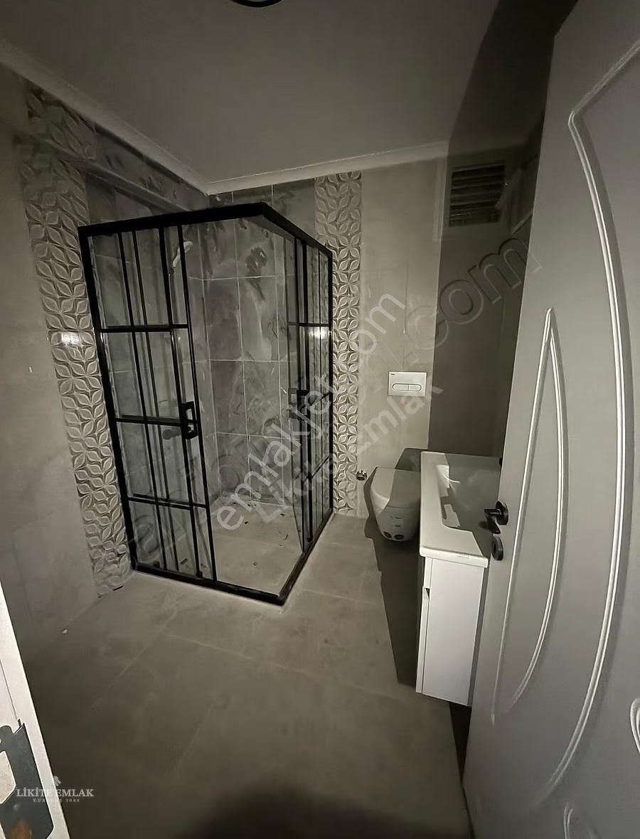 Likite Emlak'tan Cumhuriyette Satılık 120 M2 Geniş 3+1 - Görsel 2
