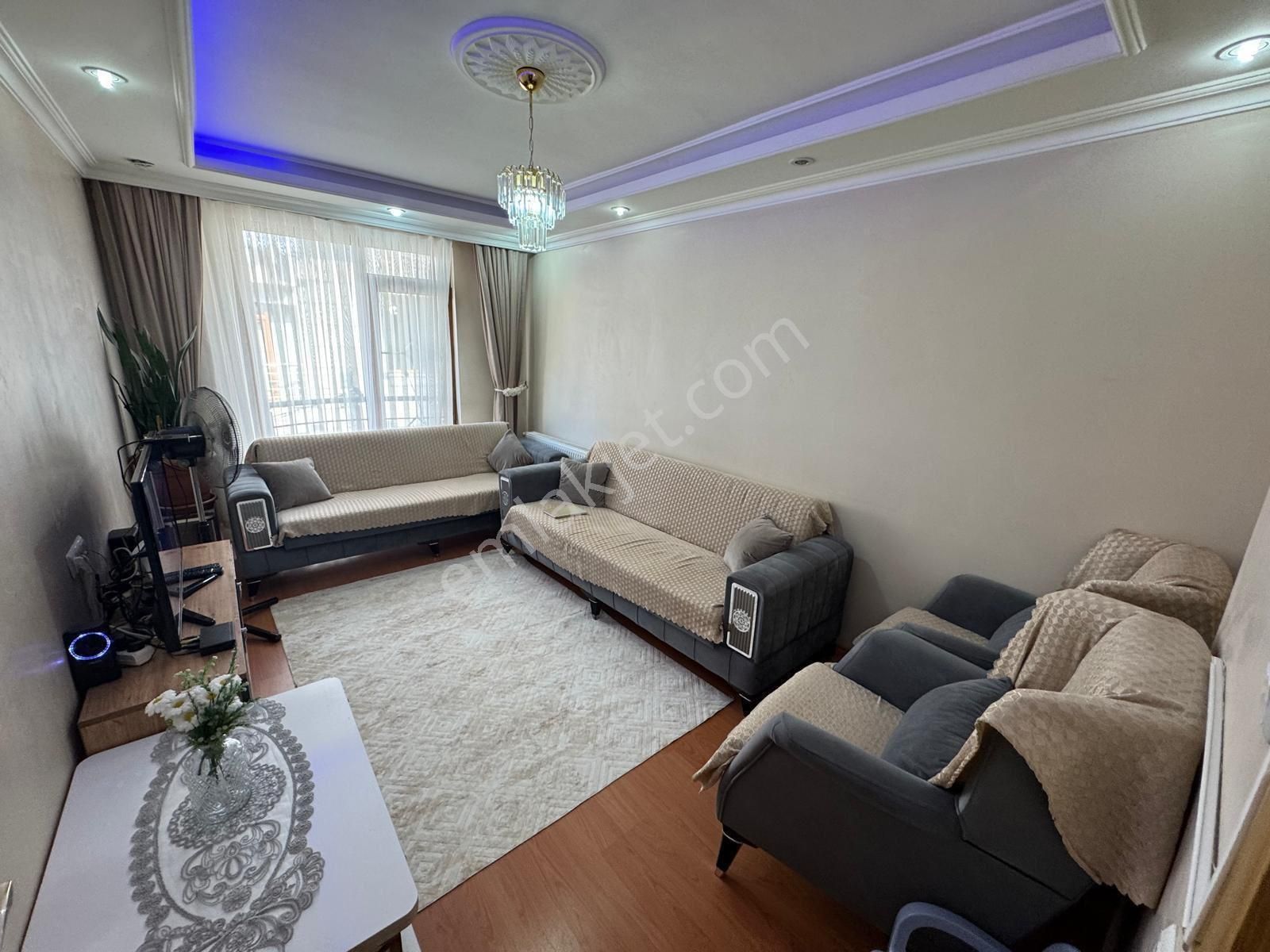 Özgür İnşaat’tan Sultançiftliği Mah 2+1 90m2 Fırsat Lüx Ara Kat Daire