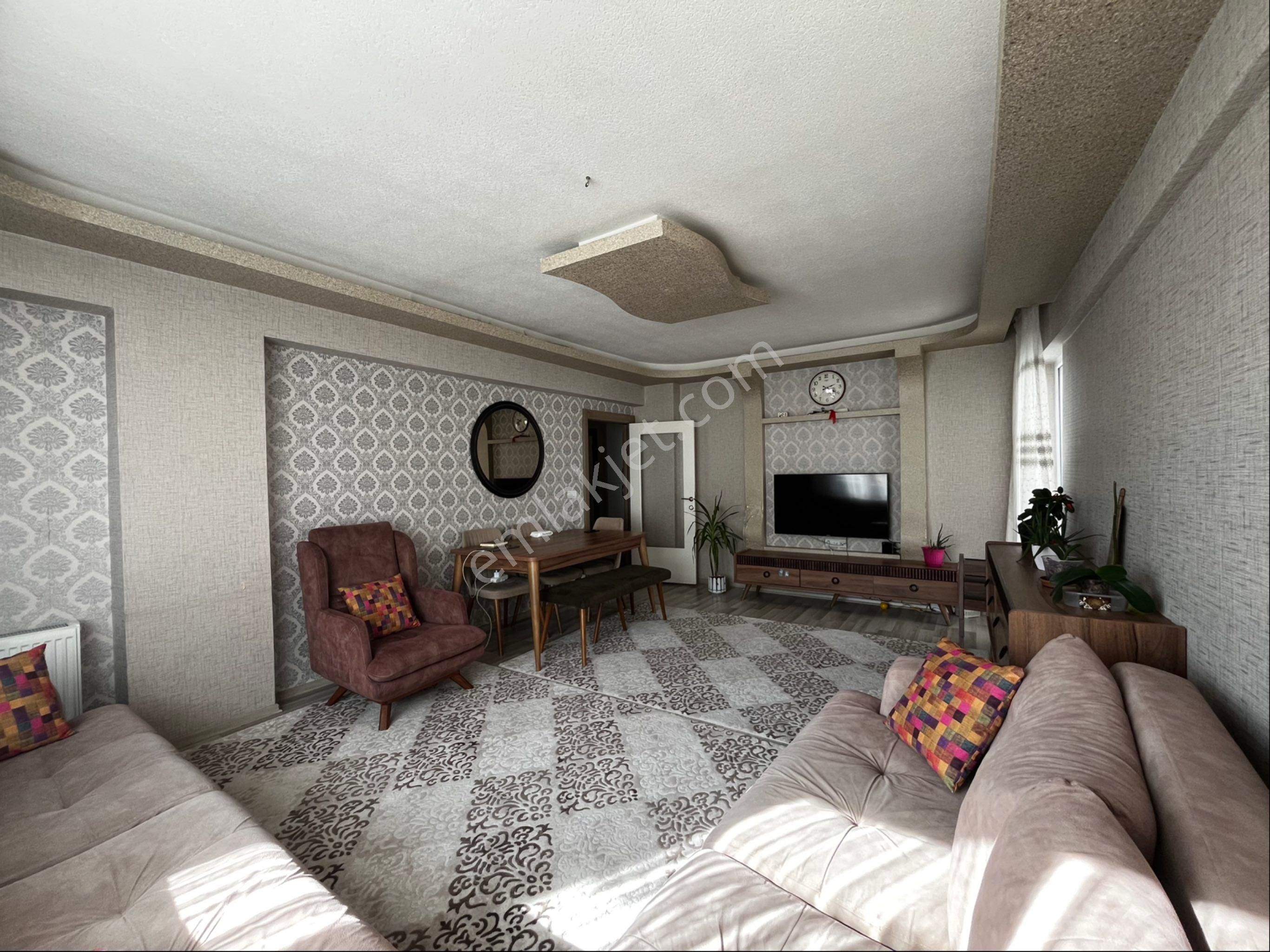 Turyaptan 3+1 Yükseltepede Asansörlü Katta Full Yapılı - Görsel 28