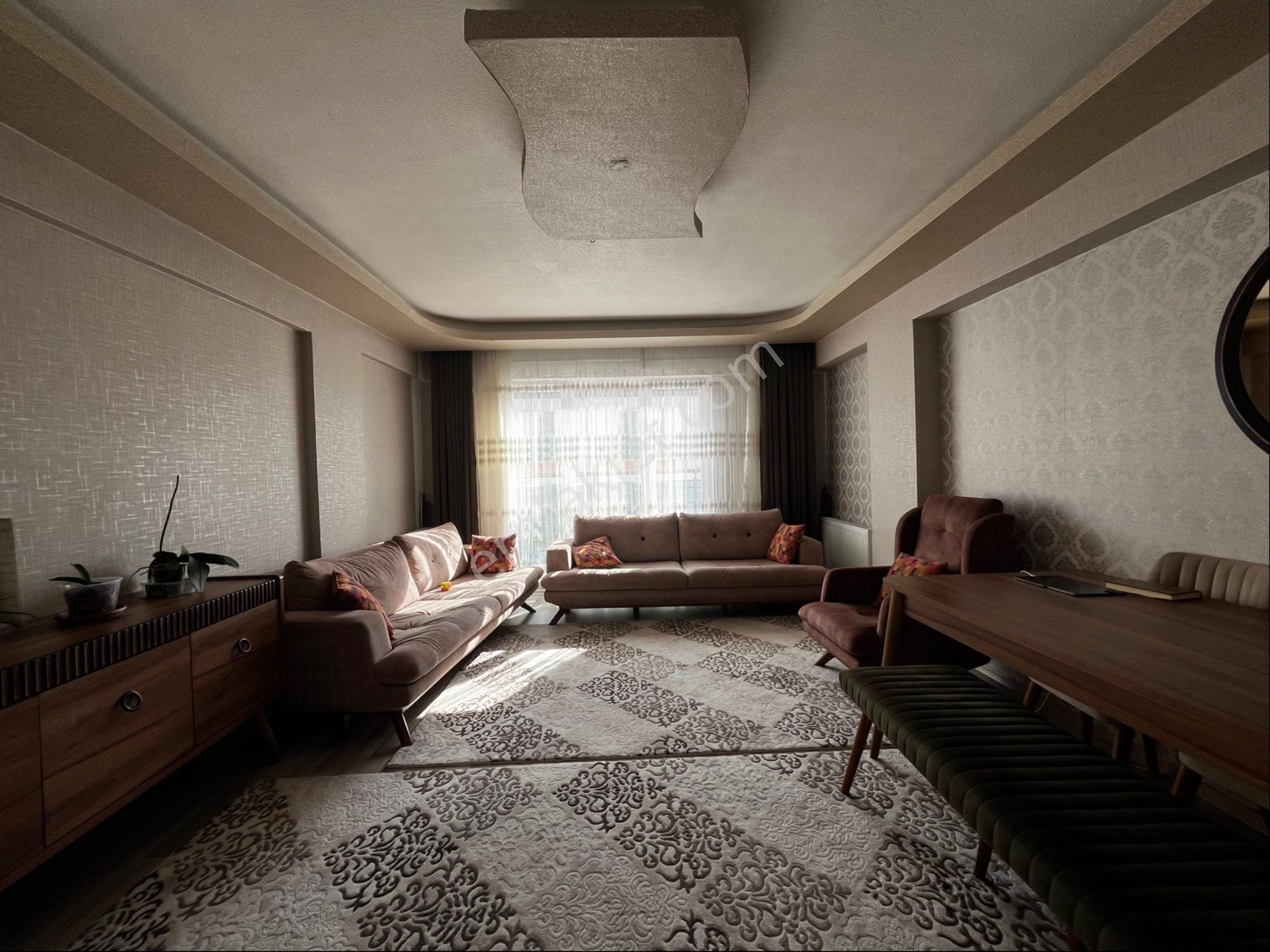 Turyaptan 3+1 Yükseltepede Asansörlü Katta Full Yapılı - Görsel 30