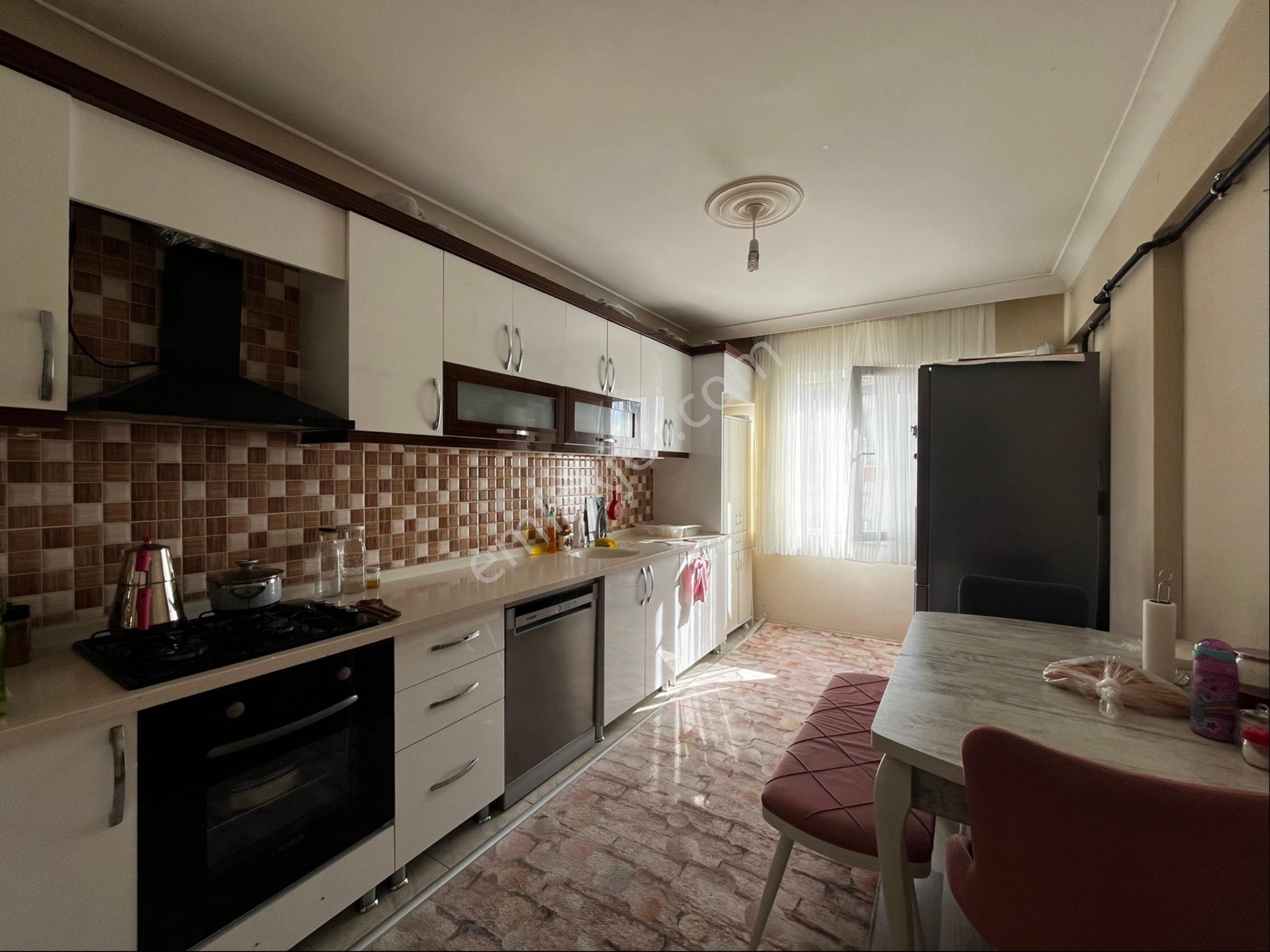 Turyaptan 3+1 Yükseltepede Asansörlü Katta Full Yapılı - Görsel 27