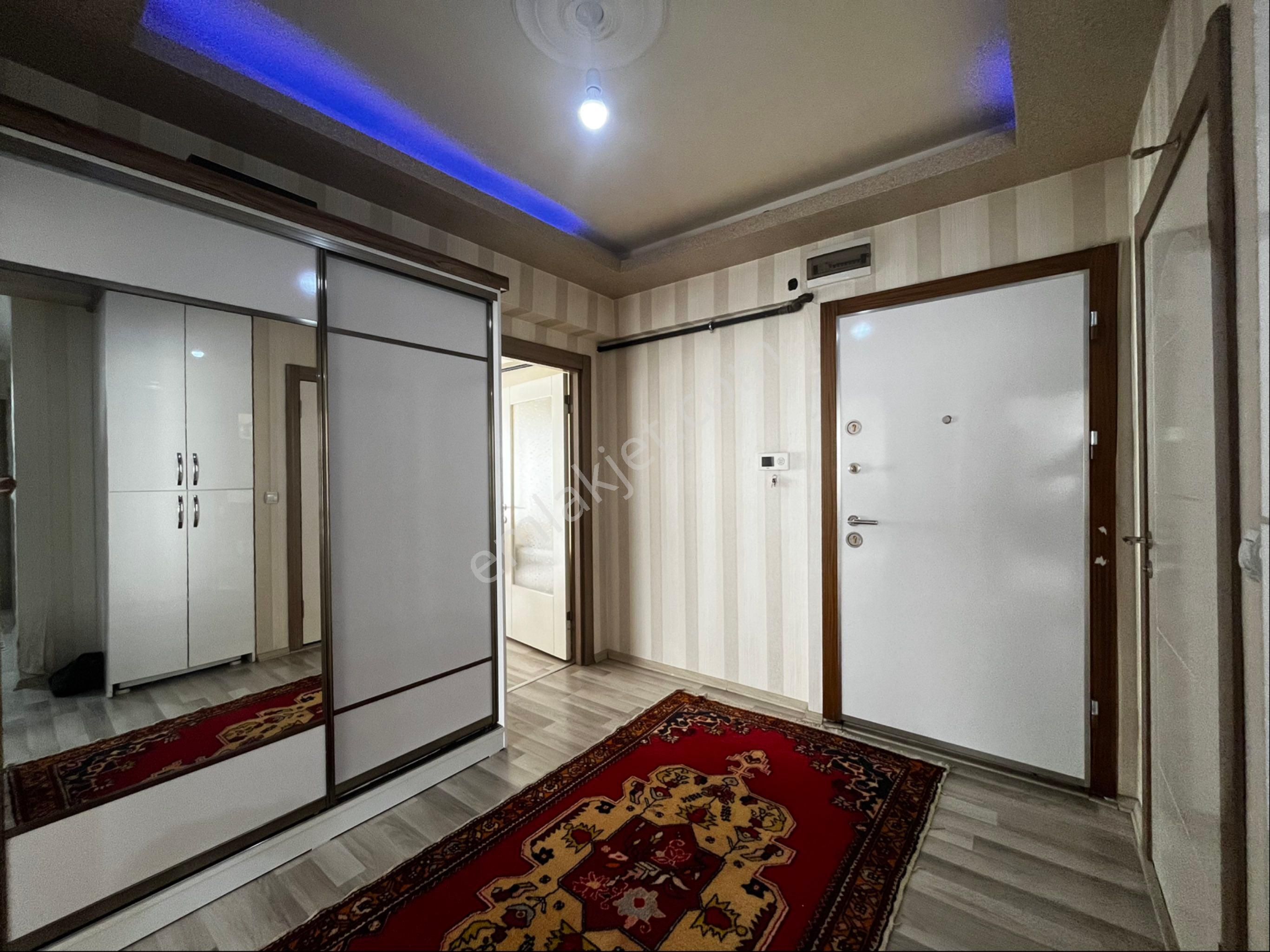 Turyaptan 3+1 Yükseltepede Asansörlü Katta Full Yapılı - Görsel 10