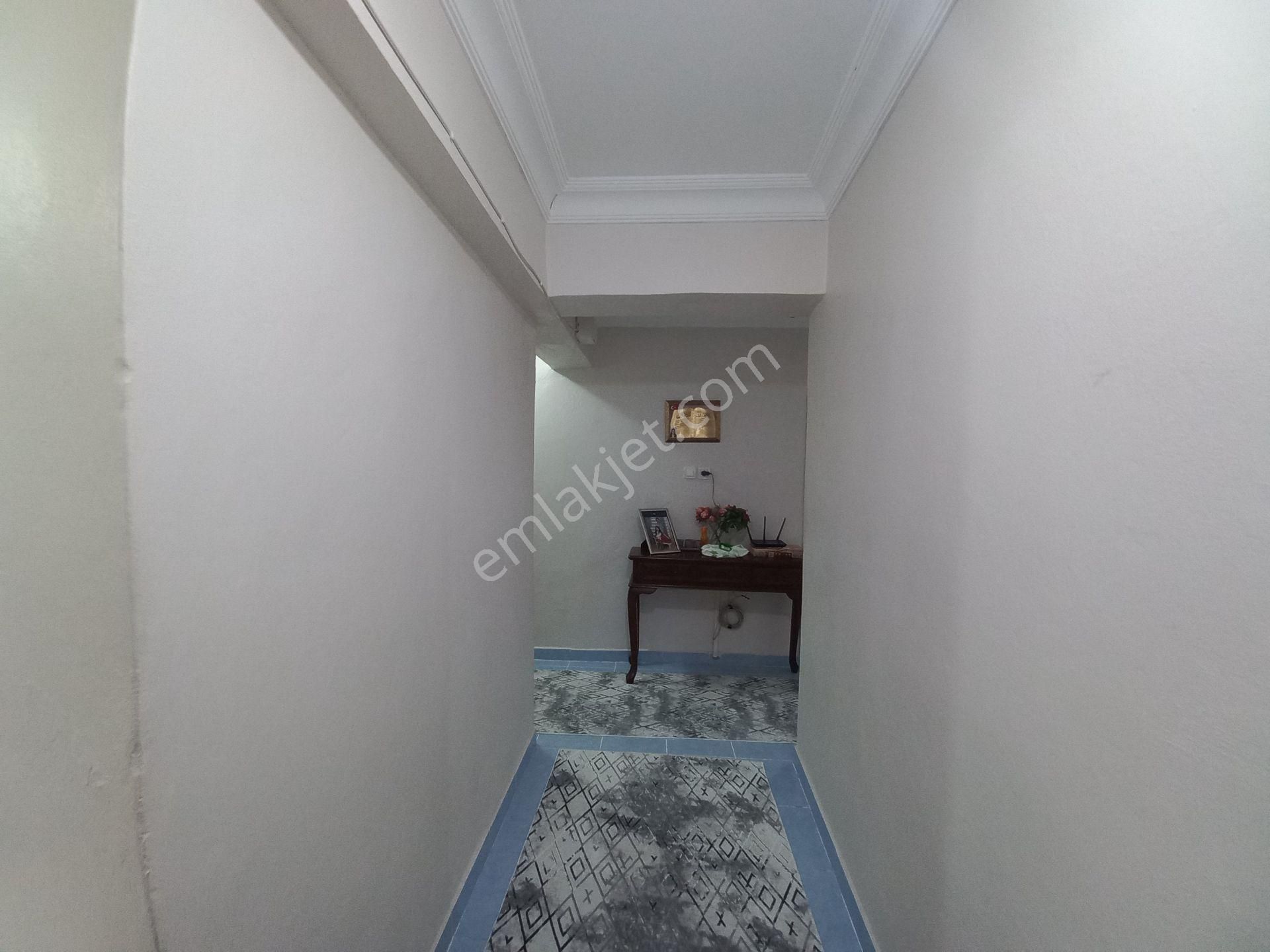 Şeref Emlak Karlıtepe Bahçe Katı 3+1 3.620.000 Tl - Görsel 7