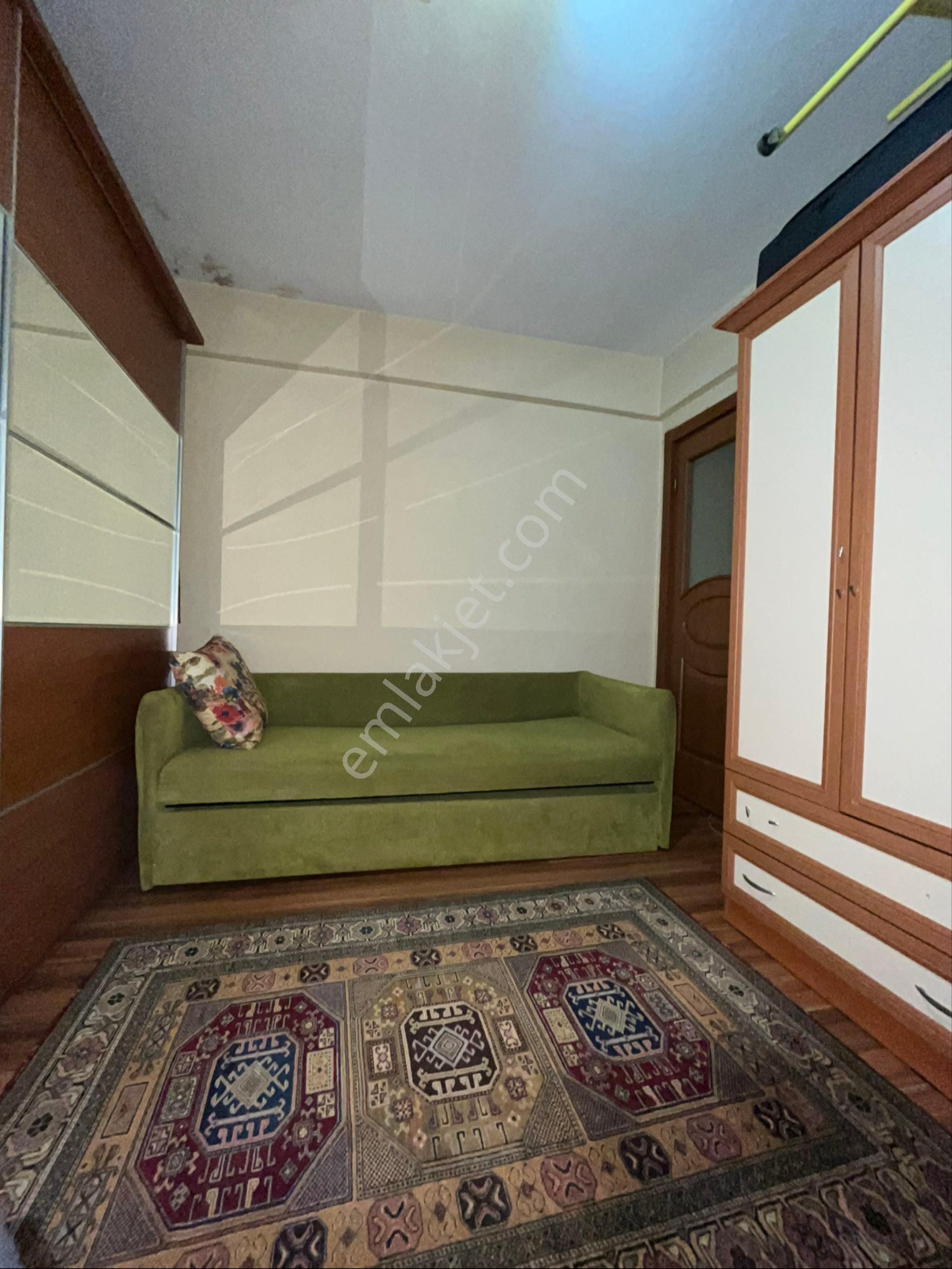 Fatih Ilçesinin Kalbinde, Ulaşımı Kolay 3+1 Geniş Ve Ferah Daire - Görsel 16