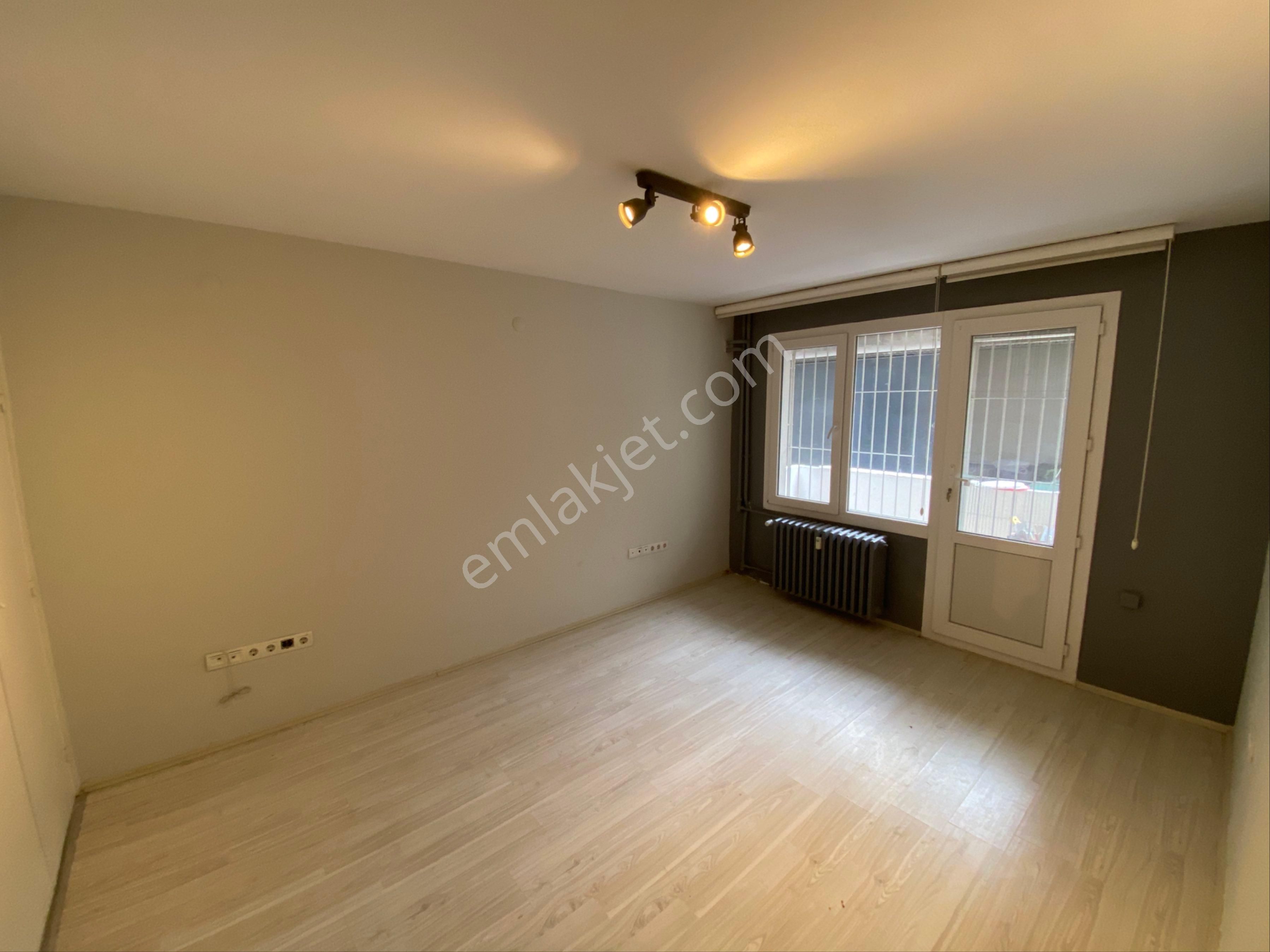 İş Yeri Ve Konuta Uygun 26 Ağustos Kapısında Zemin Kat Bahçe Girişli Tur/max Emlaktan Kiralık - Görsel 12