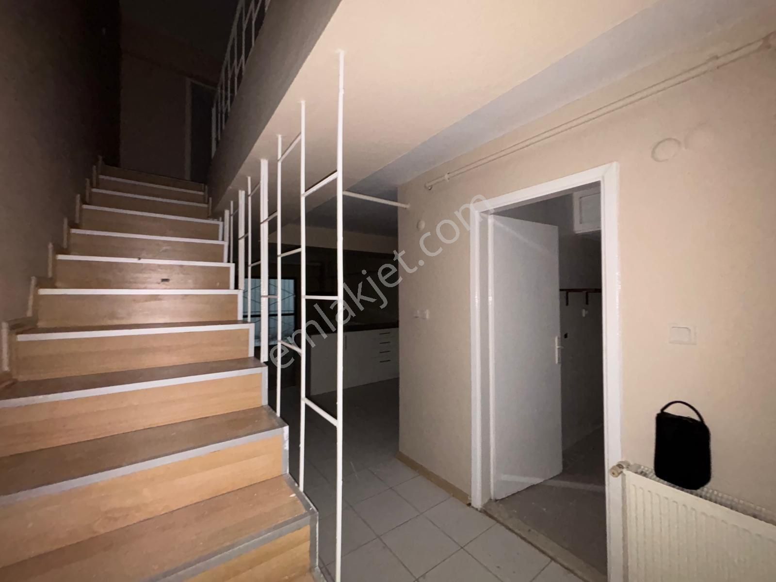 Alsancak Trt Yakını 2+1 Kombili Dublex Kiralık Daire! - Görsel 11