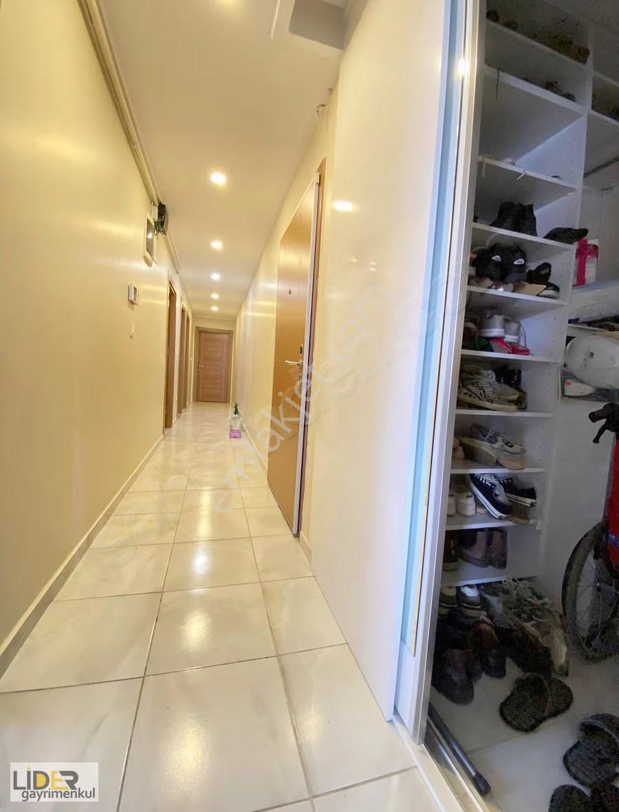 Lider'den Bostancı Sahile Marmaraya Yakın 4.kat Ön Köşe Lüks 3+1 - Görsel 12