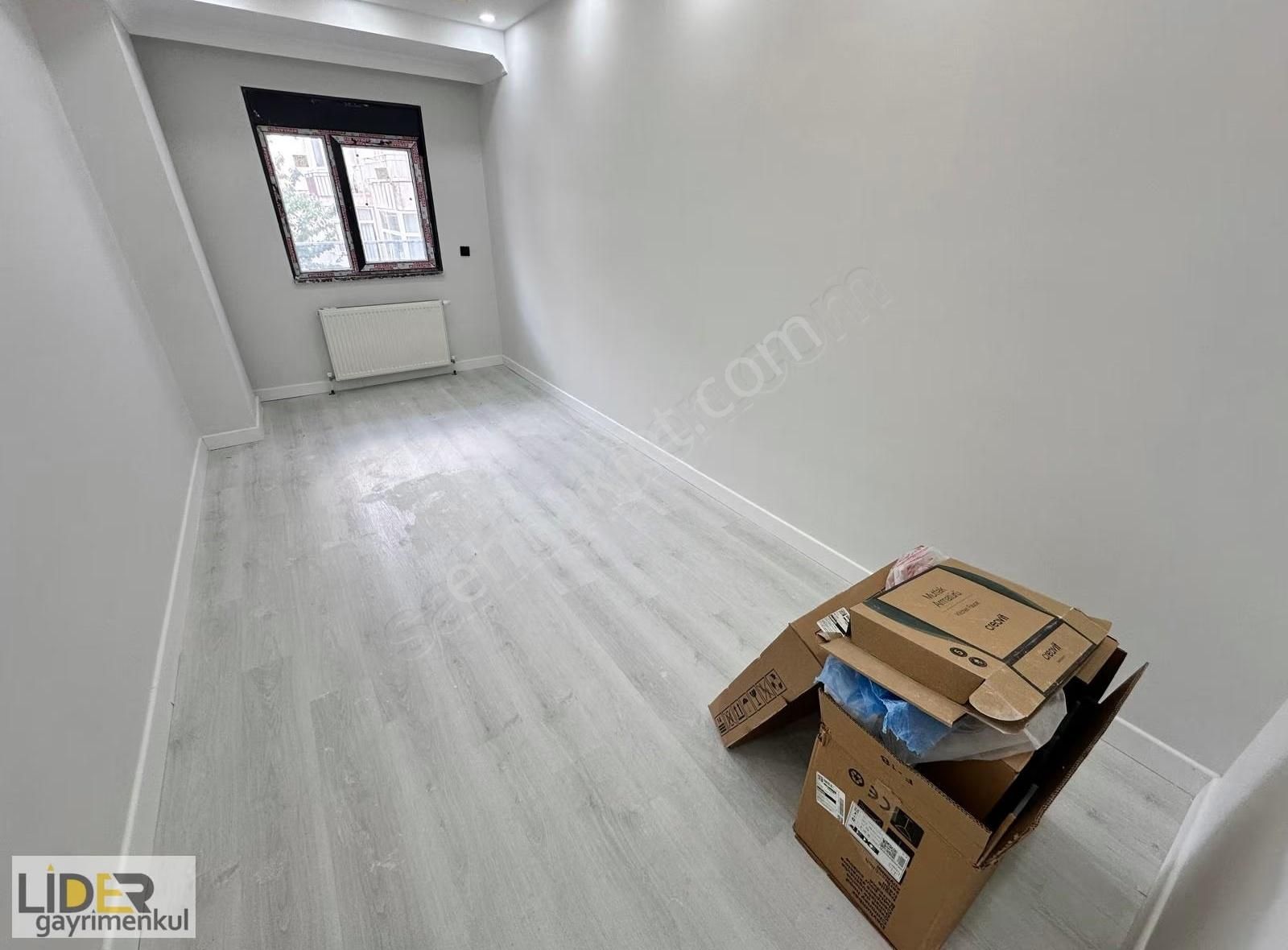 Lider'den Altıntepe Minibüse Yakın Sıfır Arakat Balkonlu 2+1 - Görsel 11