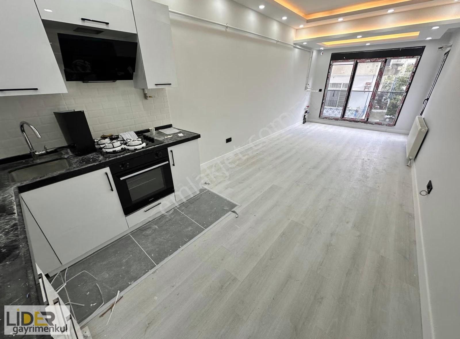 Lider'den Altıntepe Minibüse Yakın Sıfır Arakat Balkonlu 2+1 - Görsel 17