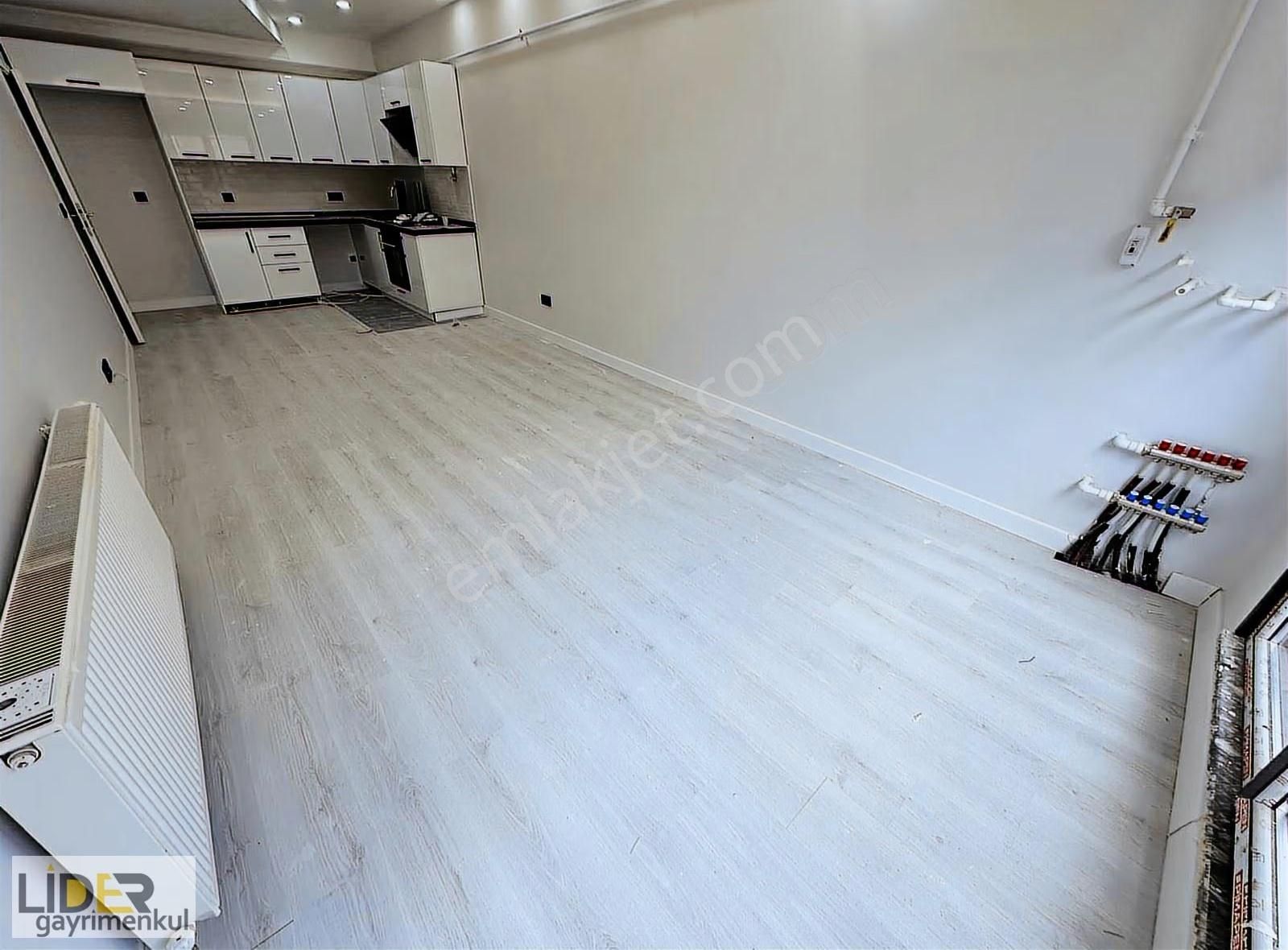 Lider'den Altıntepe Minibüse Yakın Sıfır Arakat Balkonlu 2+1 - Görsel 6