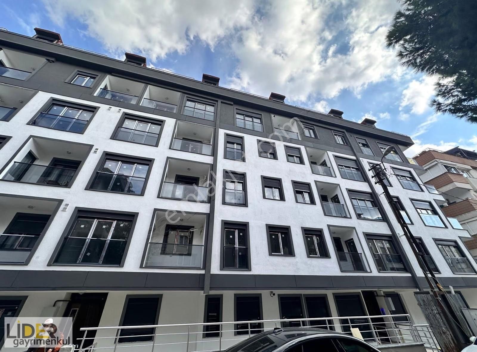 Lider'den Altıntepe Minibüse Yakın Sıfır Arakat Balkonlu 2+1 - Görsel 3